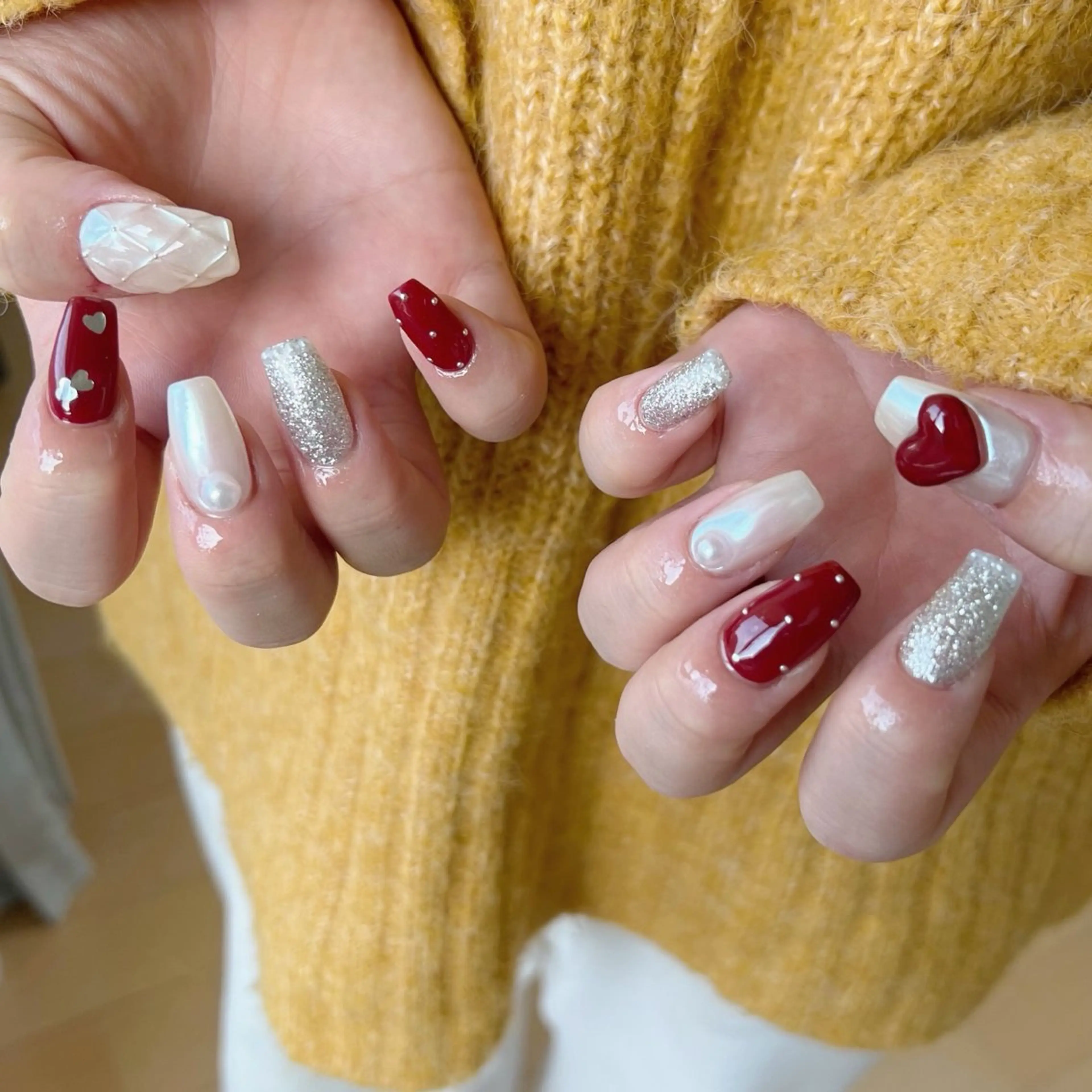 ネイル ハート 赤色 バレンタイン ハンドネイル 川端 京香のネイルデザイン