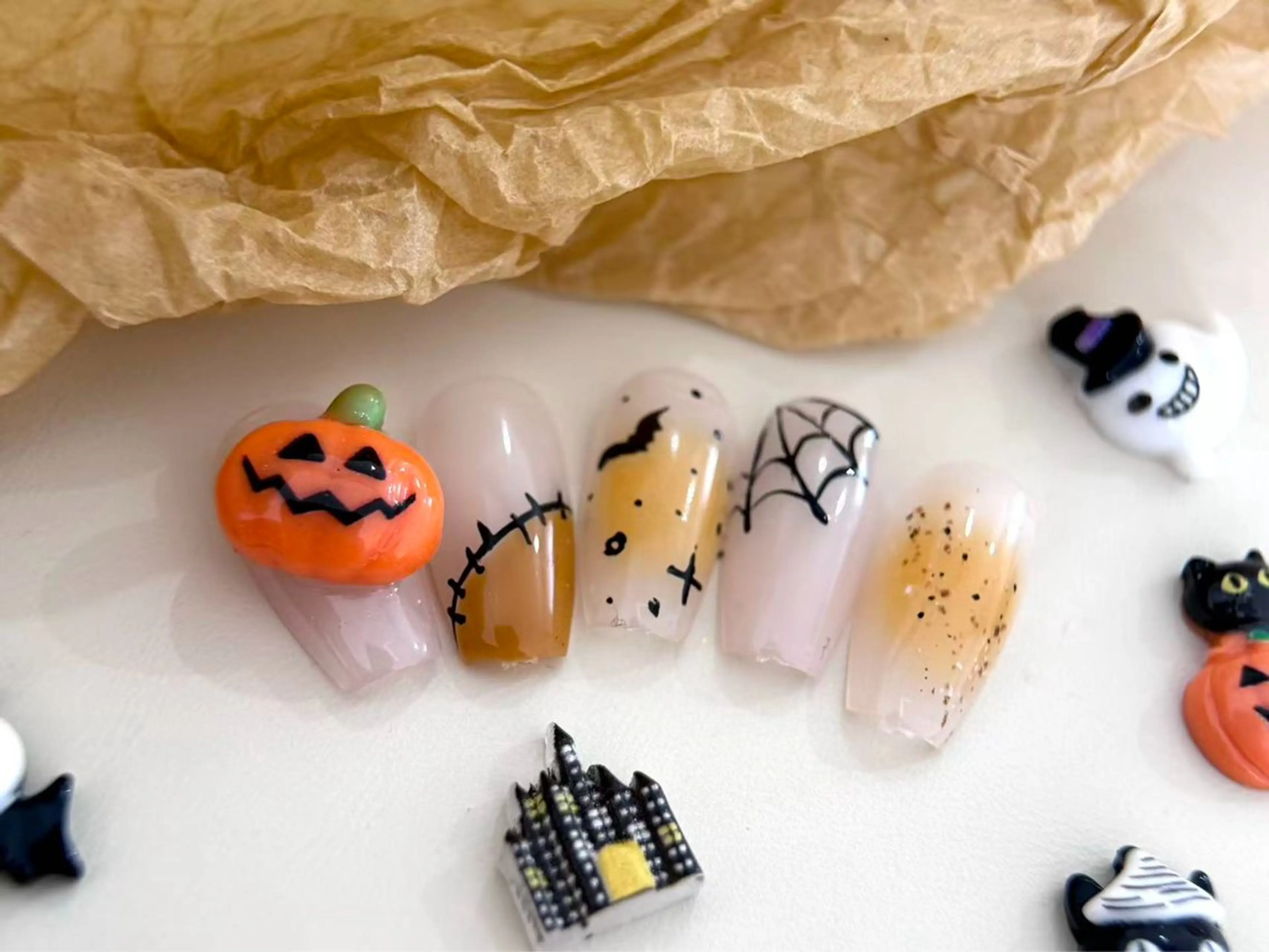 ネイル M+  Beauty Salonのネイルデザイン