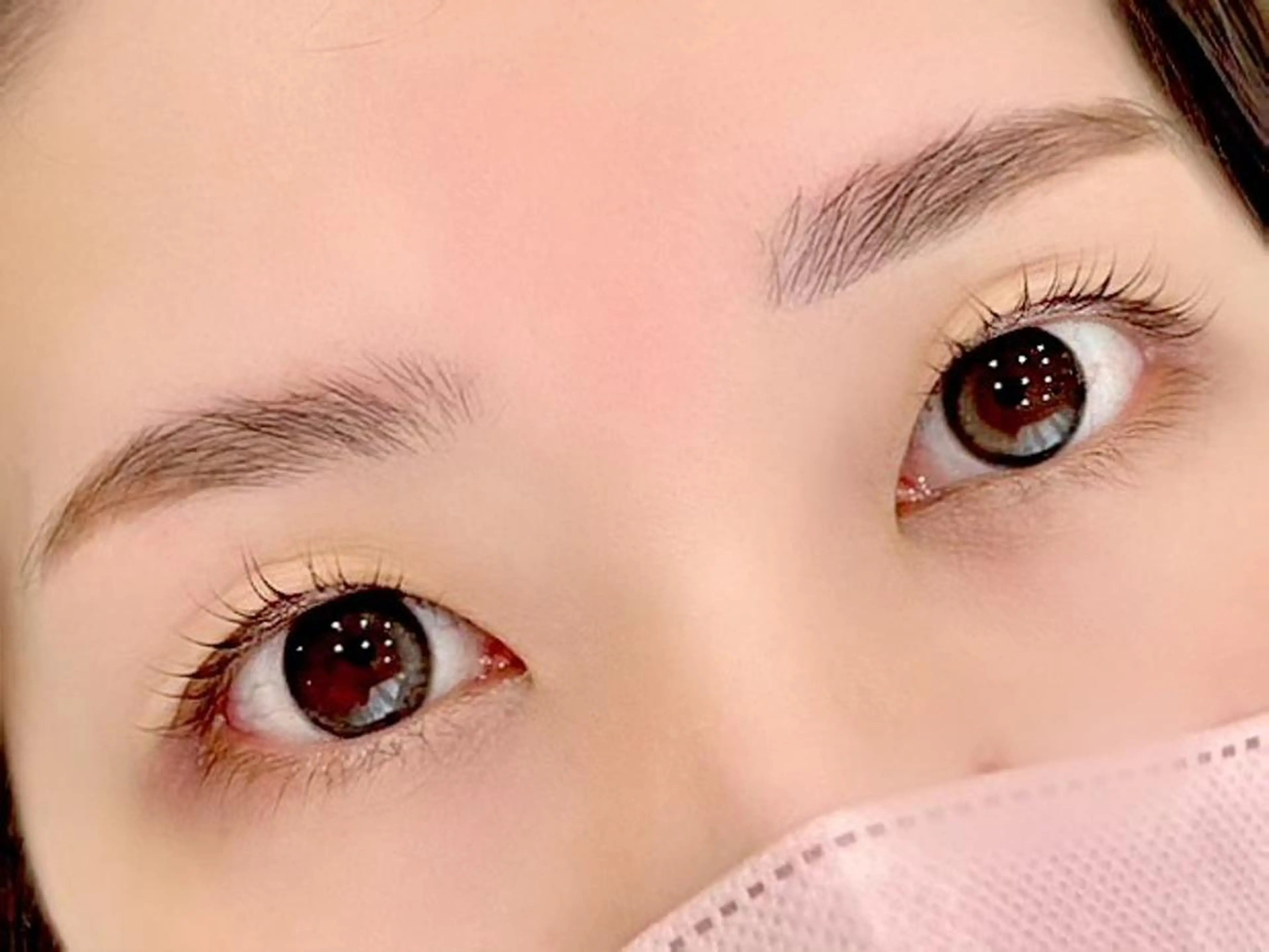 マツエク・マツパ まつげパーマ WHITE EYE 田井　初季の眉毛・アイブロウイメージ