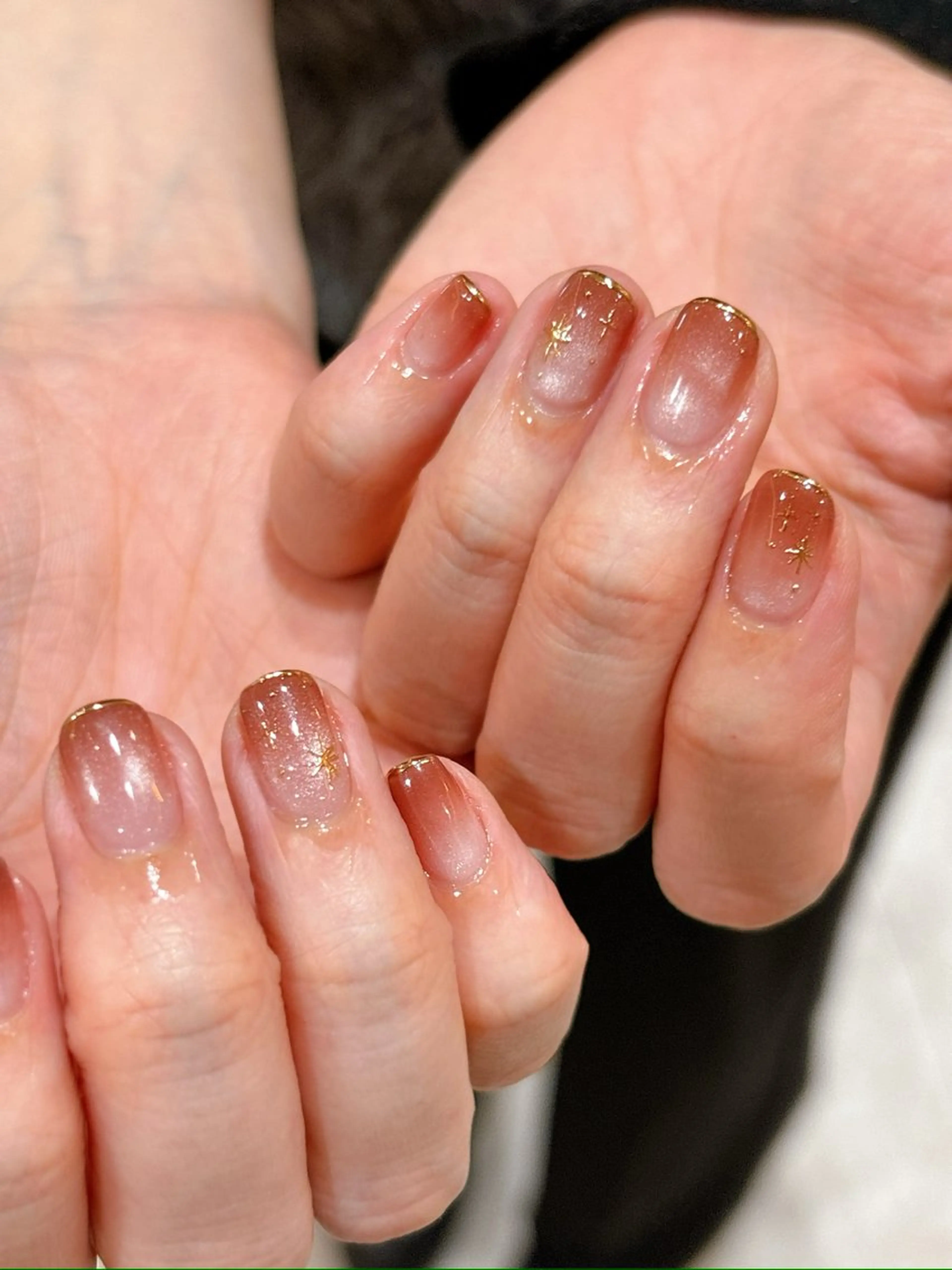 ネイル グラデーション マグネットネイル ハンドネイル 大澤 香奈子のネイルデザイン