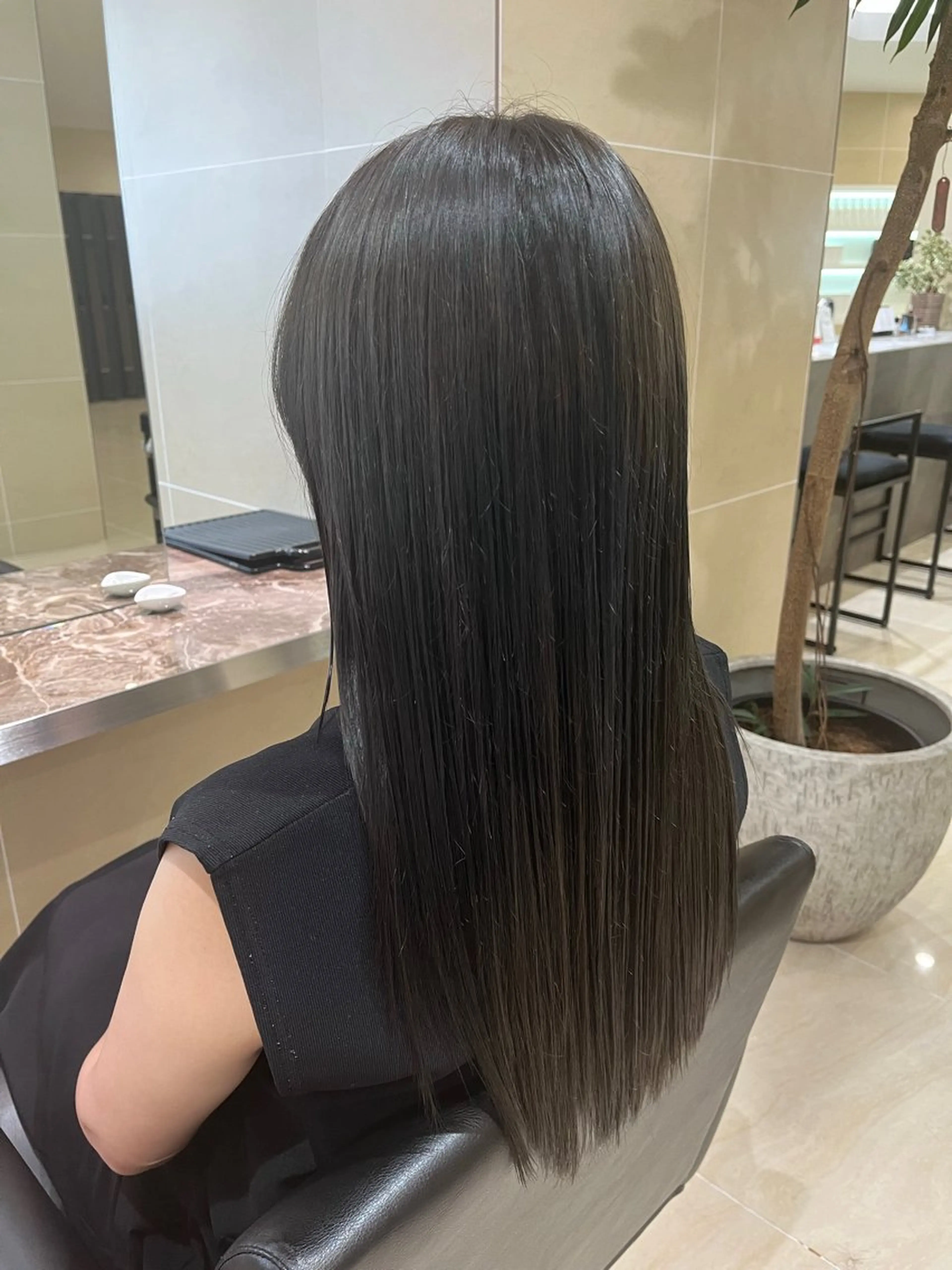 ロング 藤井 将之のヘアスタイル