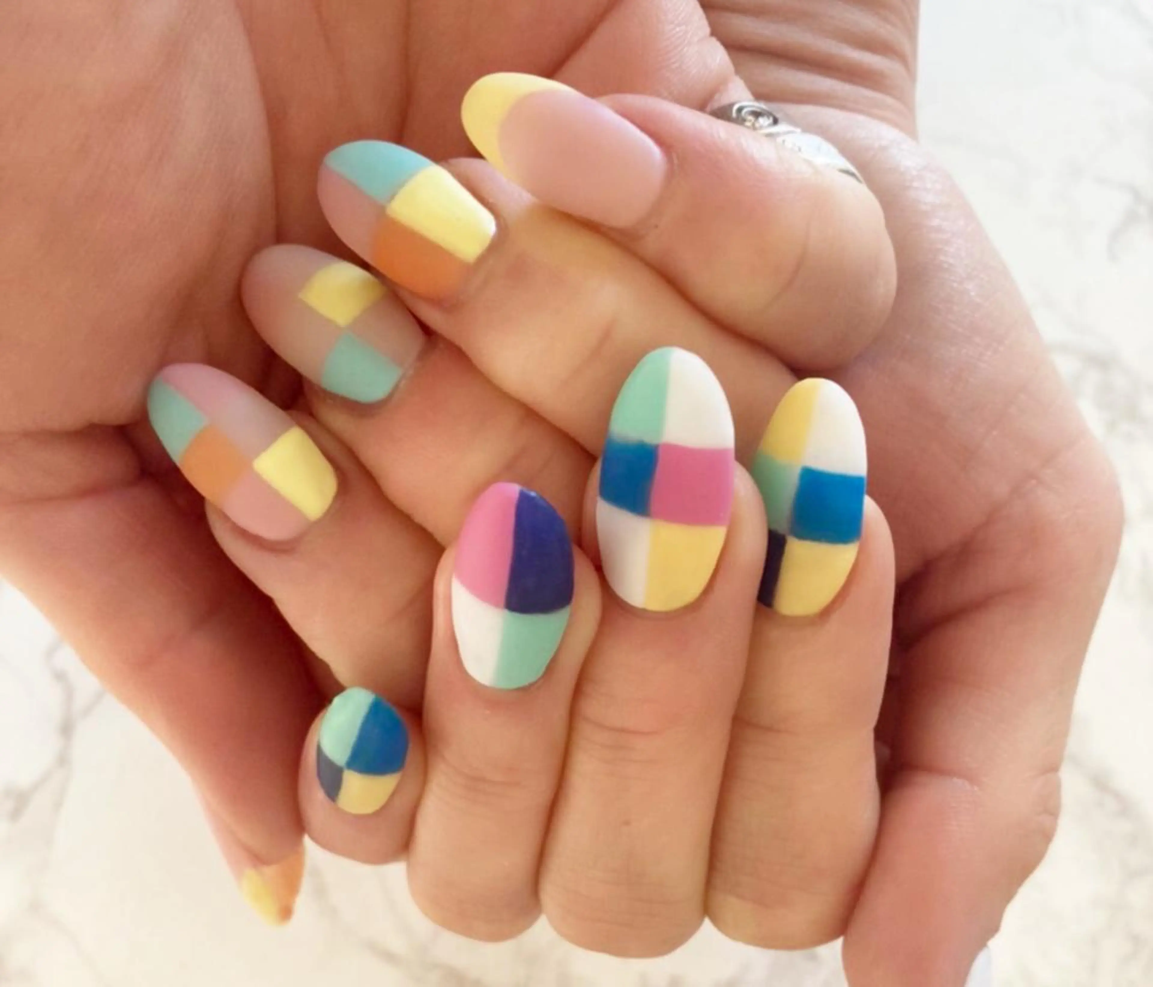 ネイル 成人式 ジェルネイル 大理石ネイル(マーブル) ミラーネイル 持ち込み Nail Salon Dream Mamのネイルデザイン