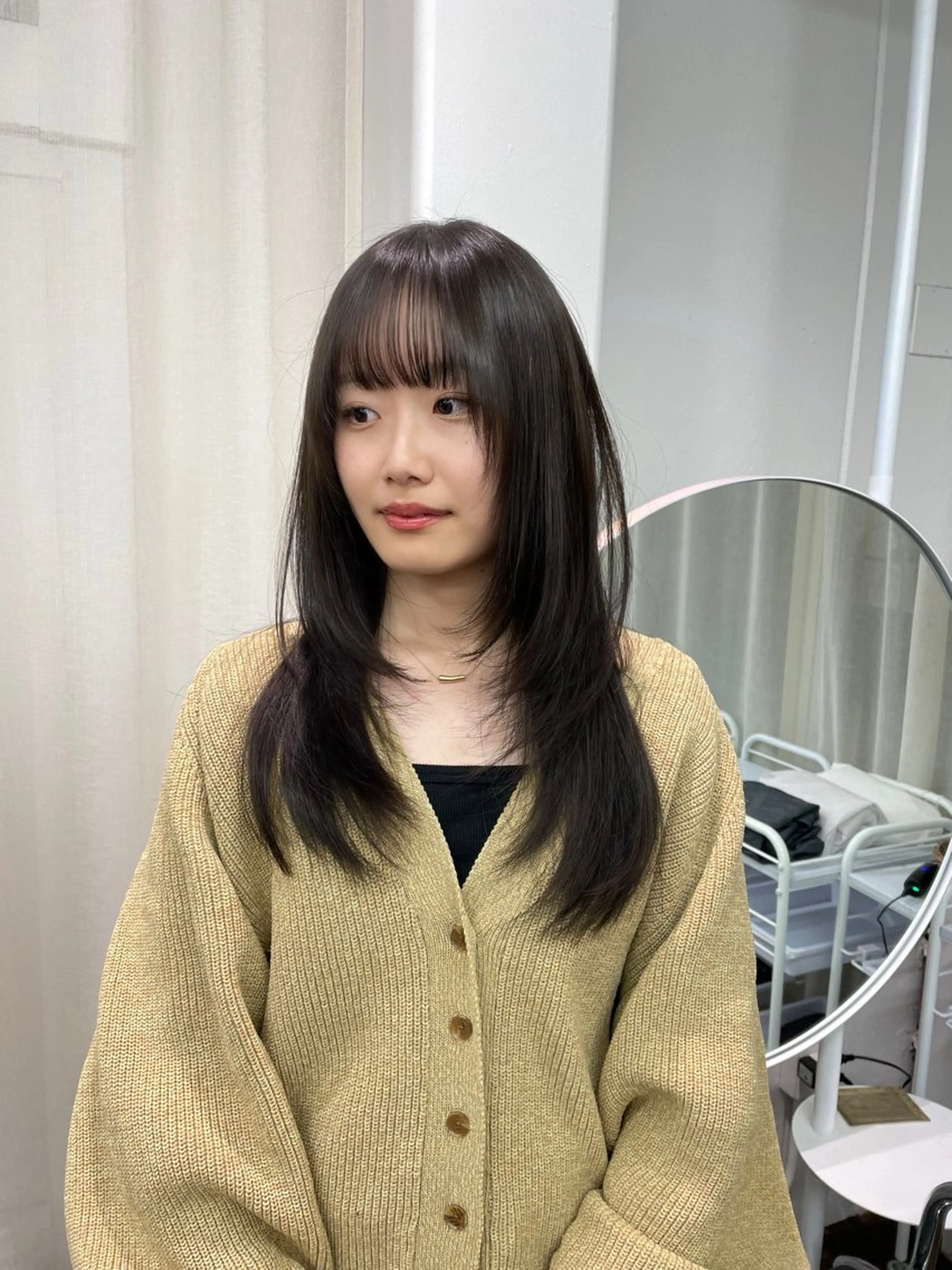 ロング カラー レイヤーカット カット ヘアカラー トリートメント レイヤーカット🎀 kanaのヘアスタイル