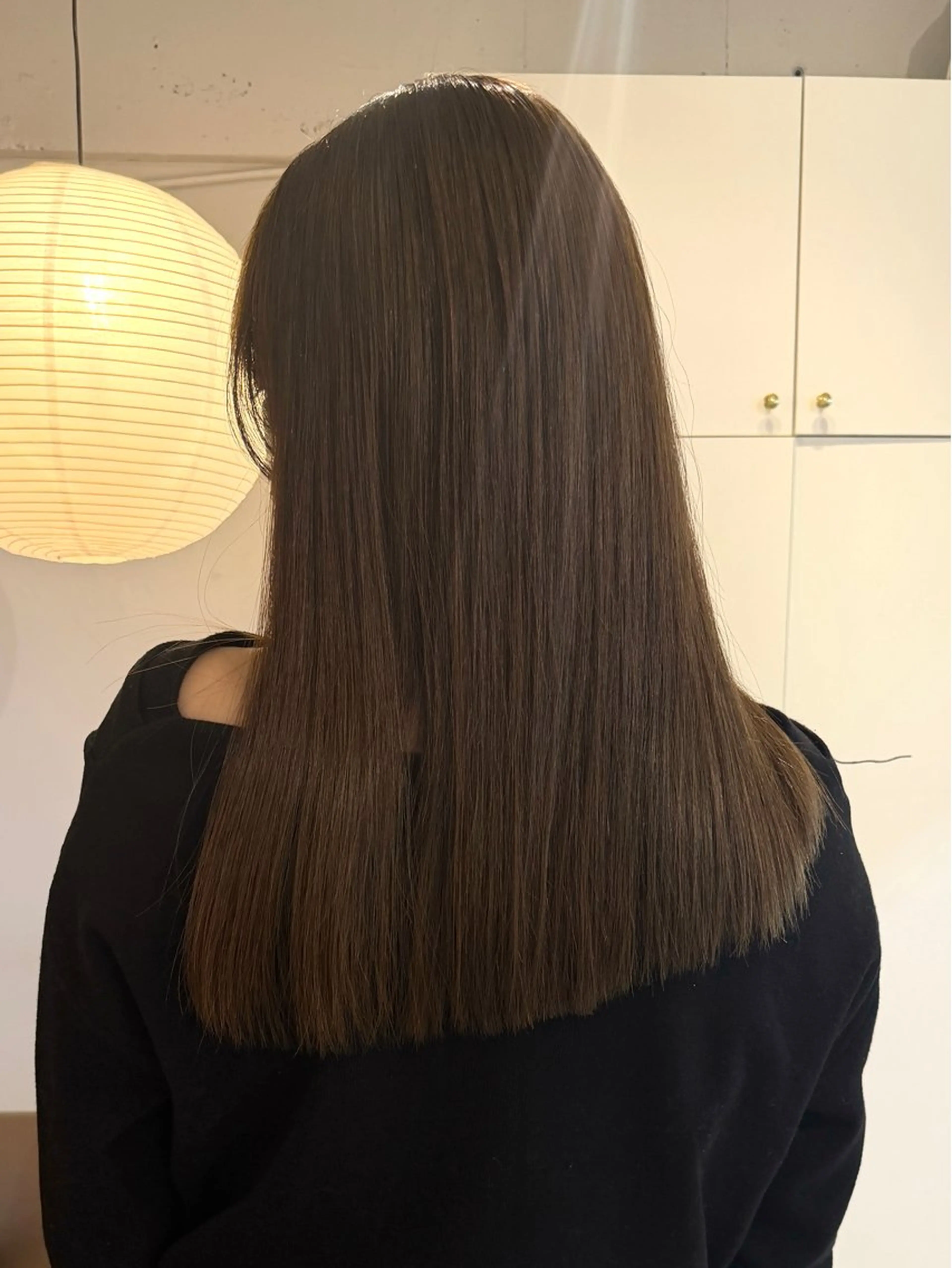 ロング カラー 透明感カラー グレージュ カット ヘアカラー トリートメント 落合希 Olivebeigeのヘアスタイル