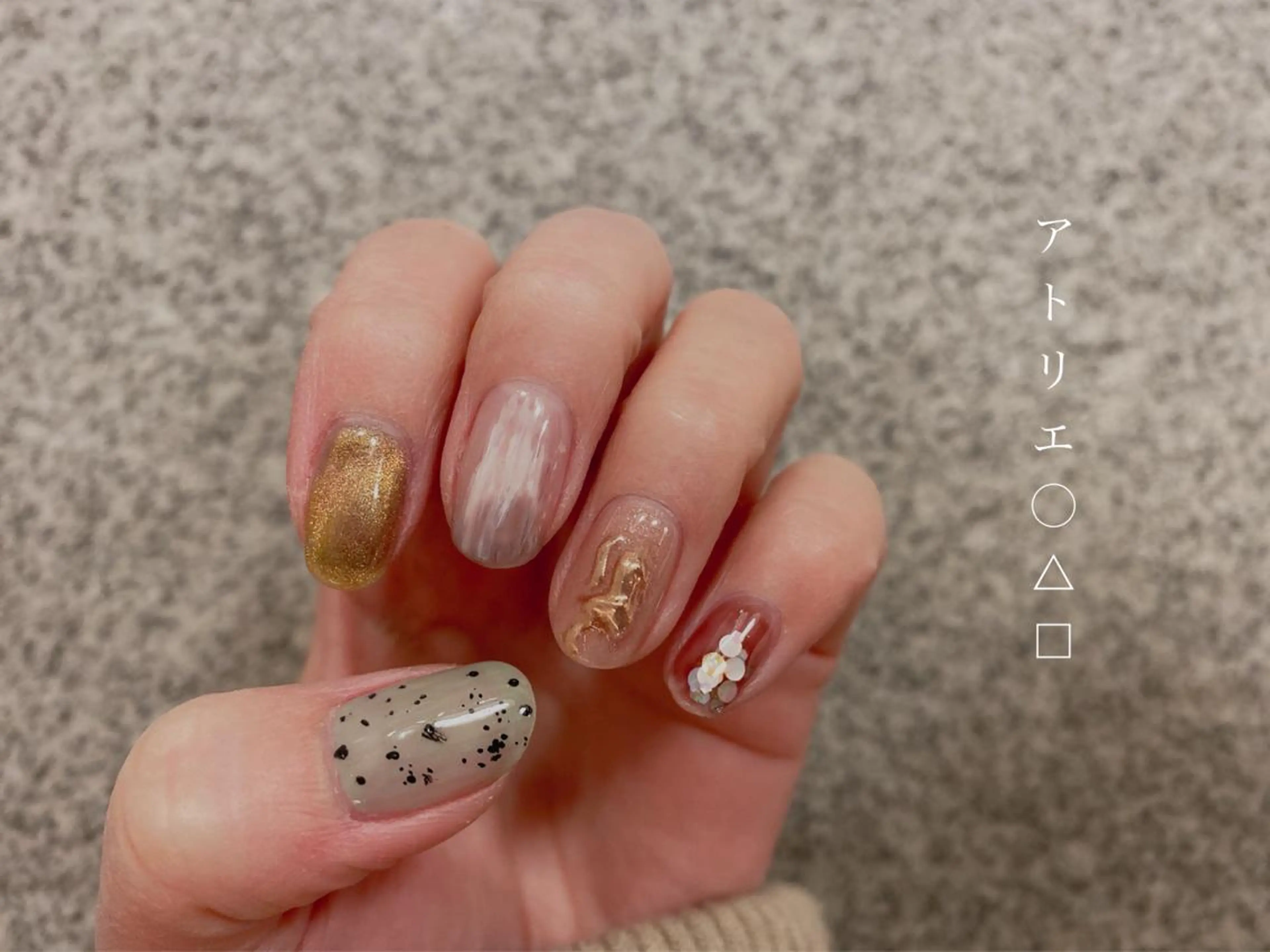 ネイル ニュアンスネイル ハンドネイル アトリエ ○△□のネイルデザイン