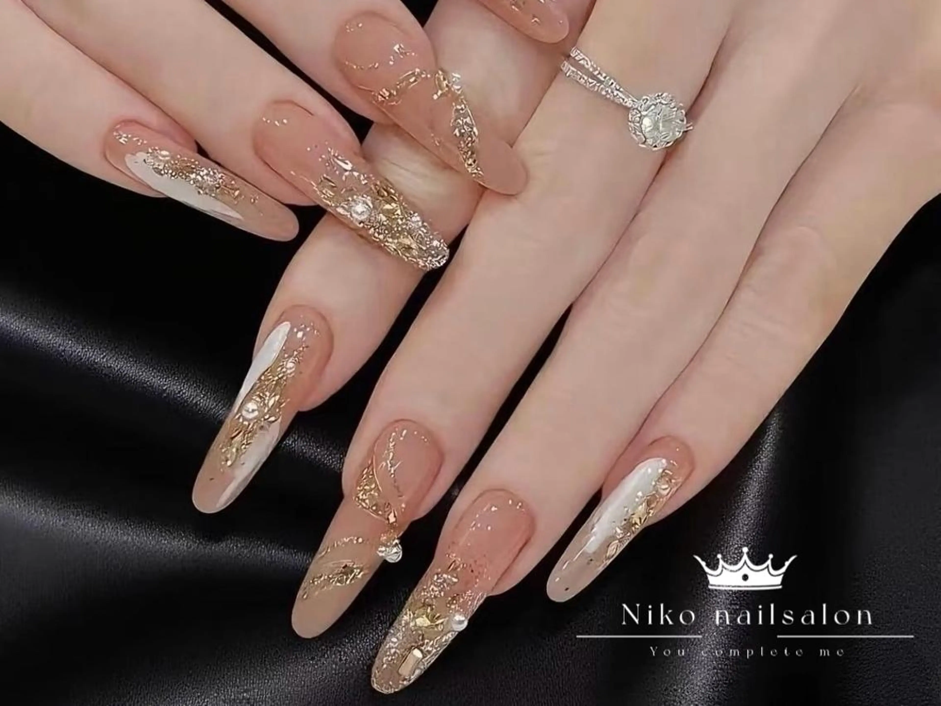 ネイル 長さ出し フットネイル フレンチネイル ジェルネイル ガラスフレンチ Nikoネイルサロン 本八幡店のネイルデザイン