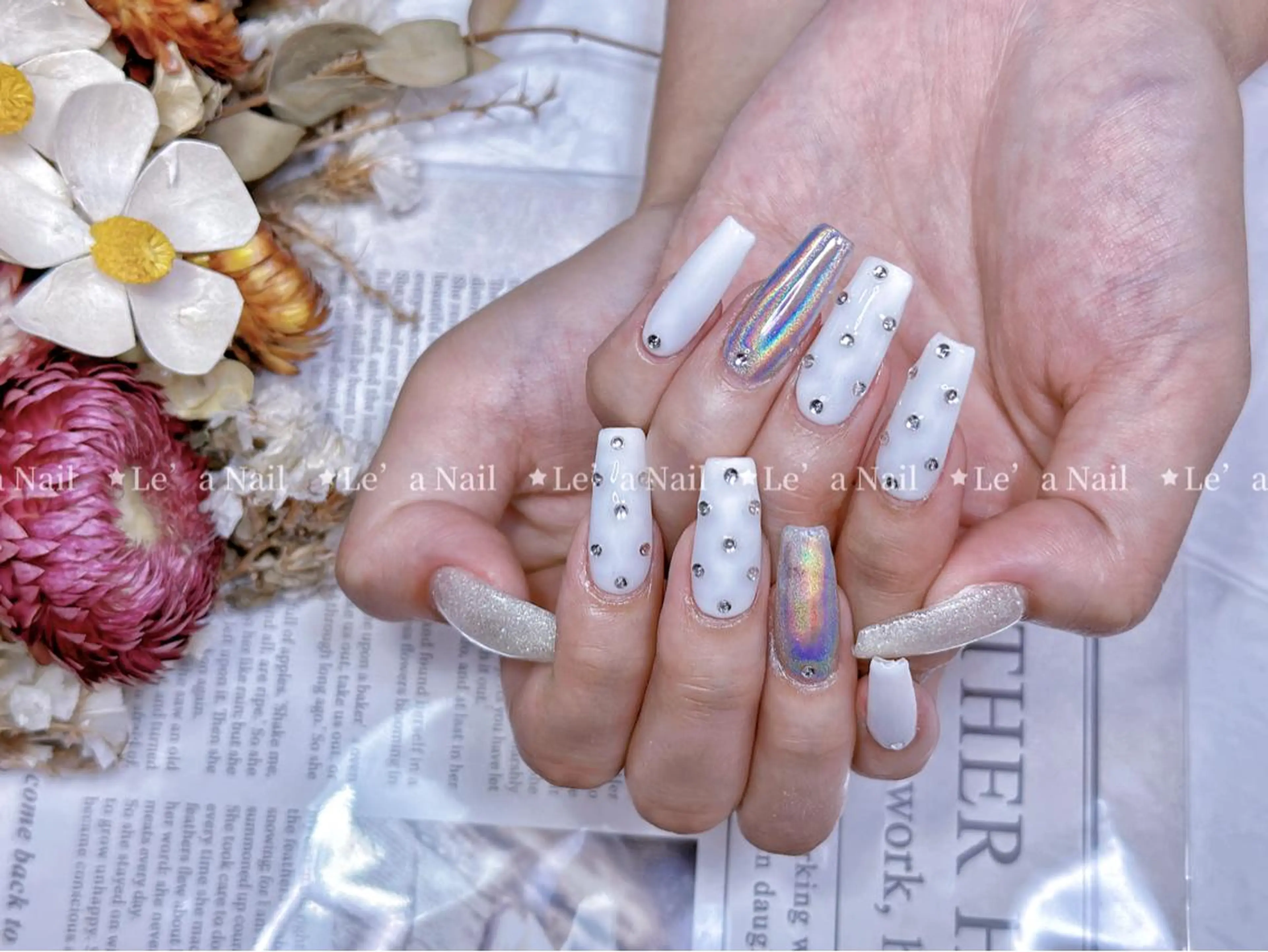 ロング カラー ネイル Le’a NailSalonのネイルデザイン