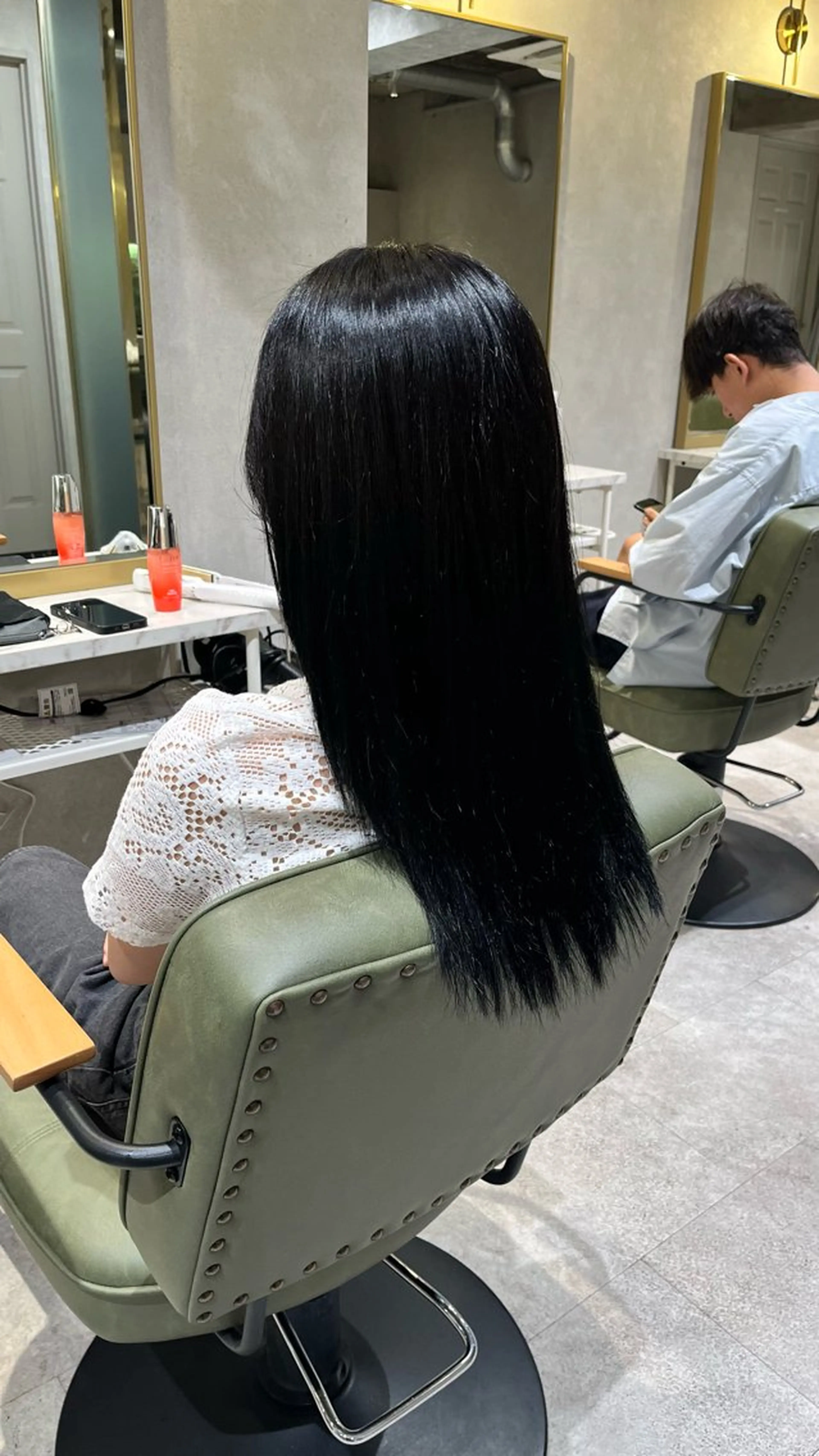 ロング カラー 新宿/ヘアカラー AiNAのヘアスタイル