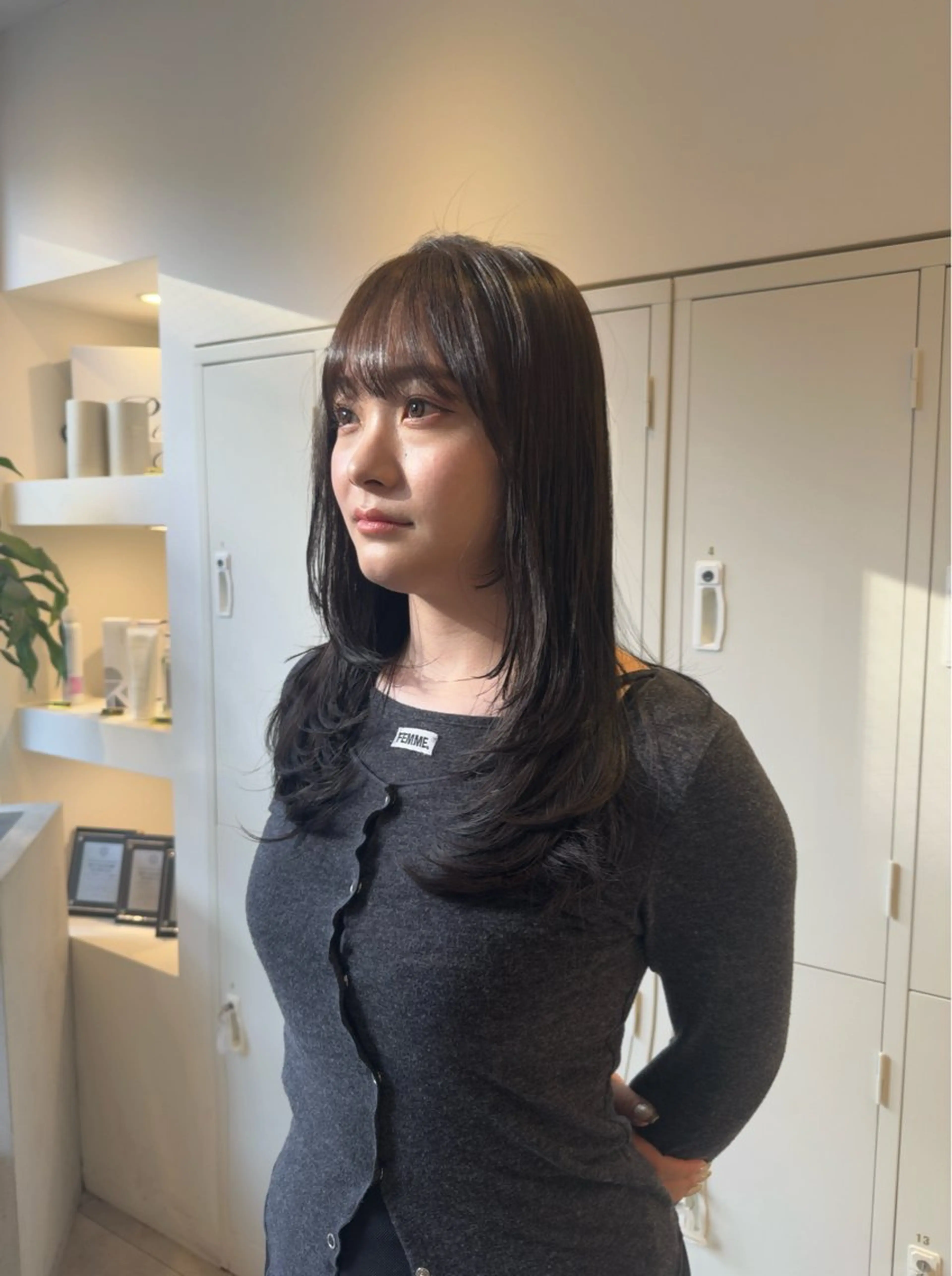 セミロング レイヤーカット カット ヘアカラー トリートメント プチプラで可愛く☆ 髪質改善　こうきのヘアスタイル