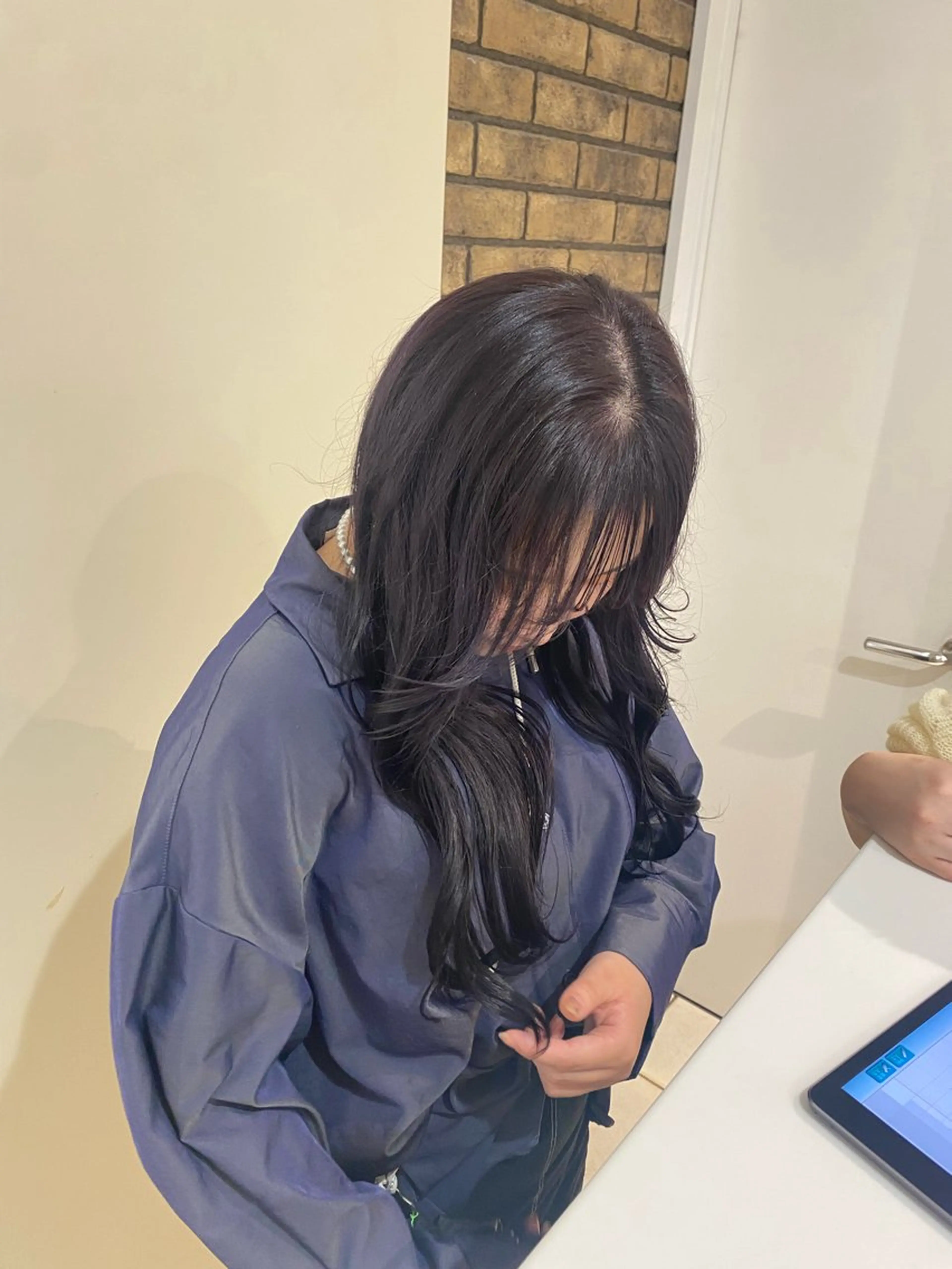 ロング serio miai 石原麻尋のヘアスタイル