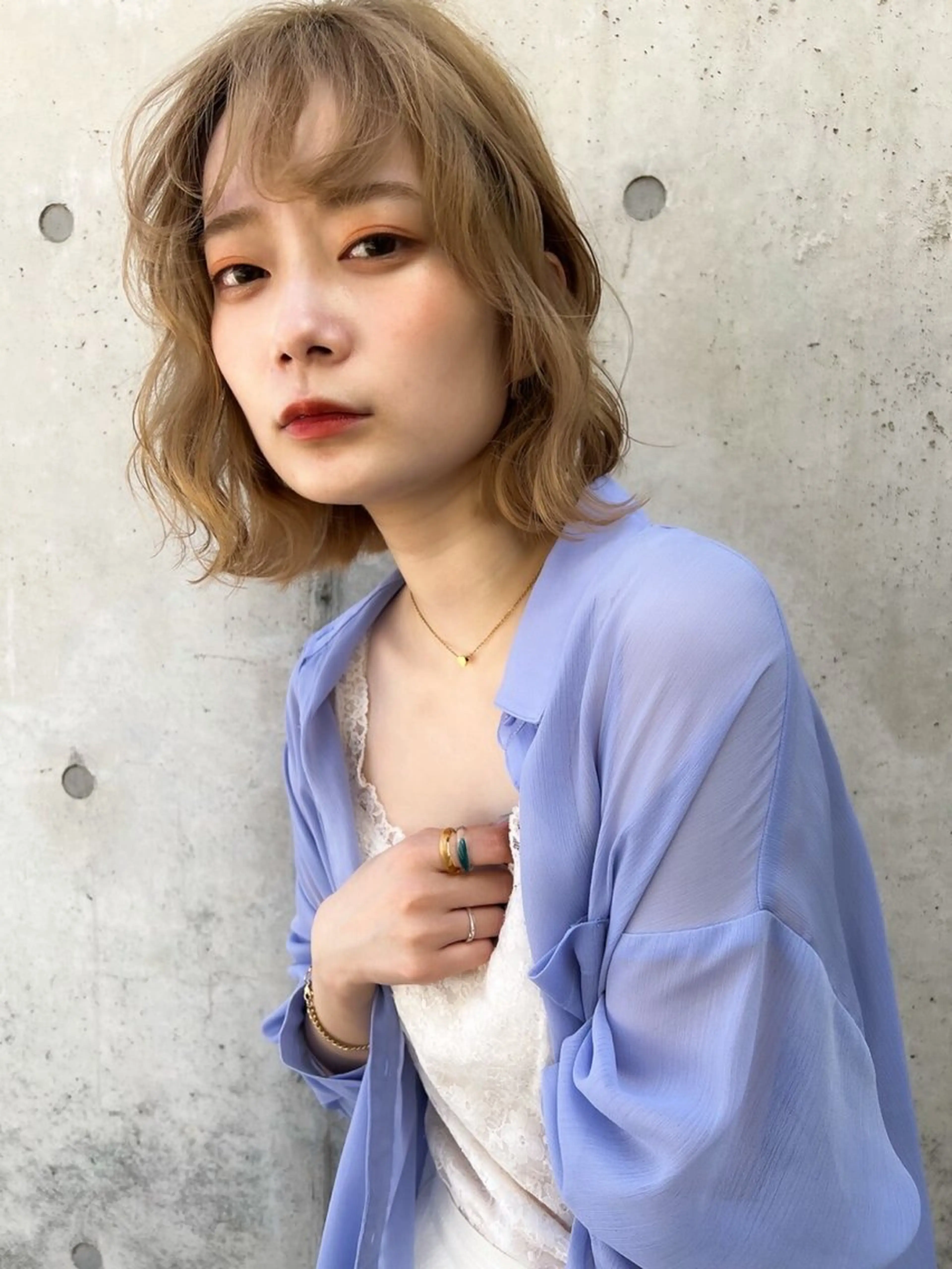 ミディアム カラー アディクシーカラー バレイヤージュ ブリーチ ケアブリーチ 透明感カラー ヘアカラー Grow by NYNY 打越裕樹のヘアスタイル