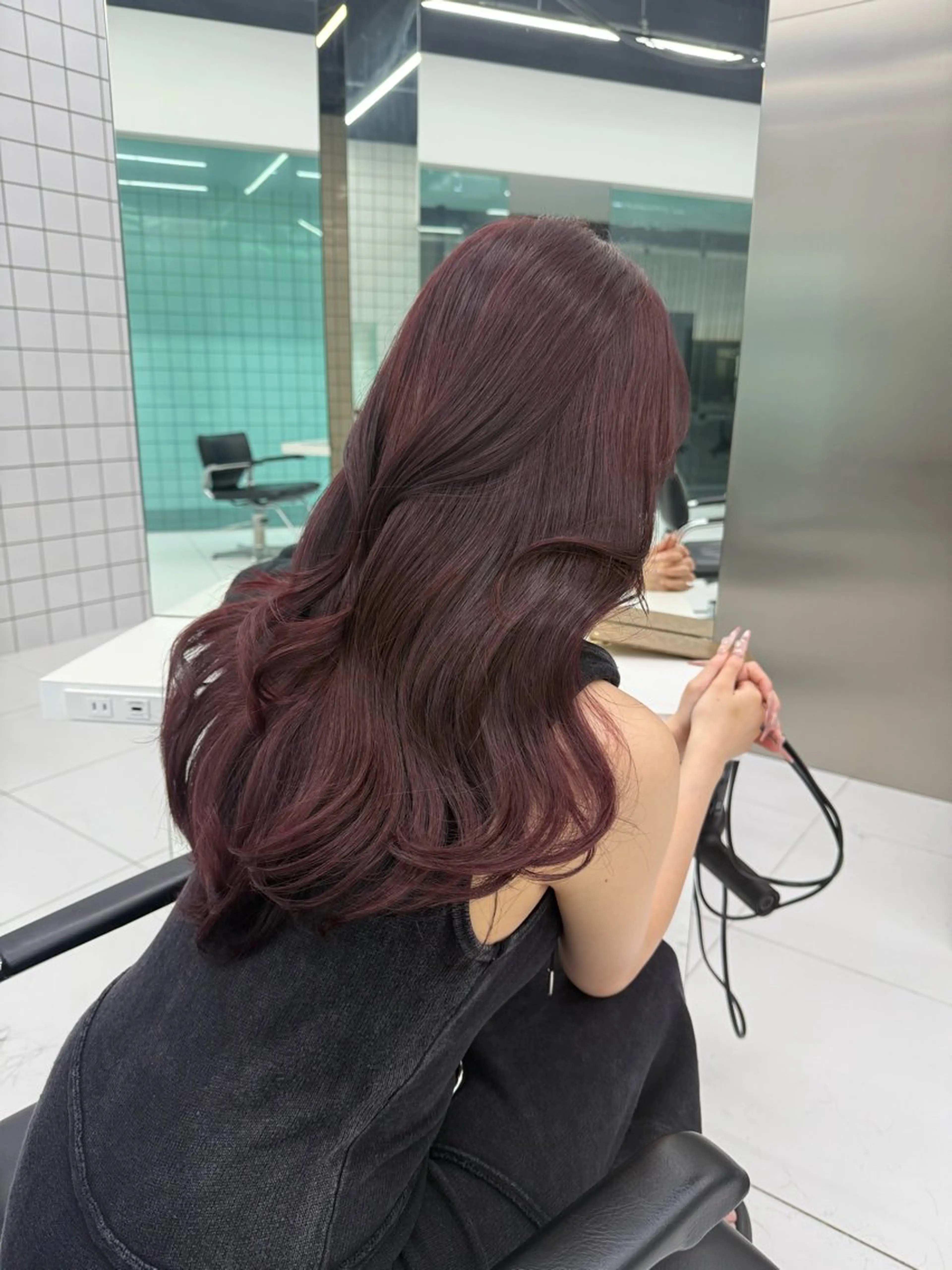 ロング カラー 𝑨𝑲𝑶 🍒/ 暖色カラーのヘアスタイル