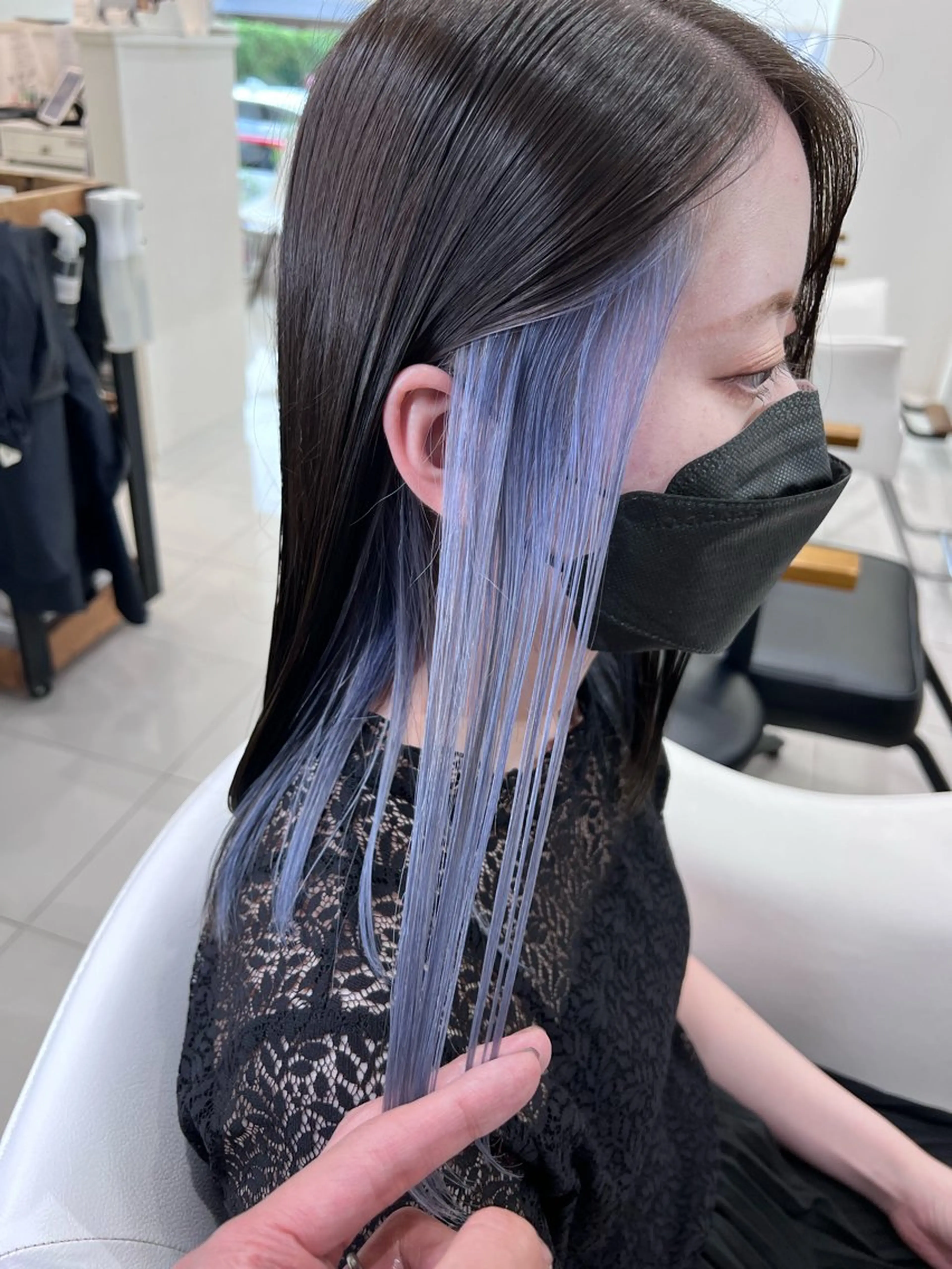 ミディアム カラー インナーカラー ヘアカラー トリートメント VIRAL ヴァイラルのヘアスタイル