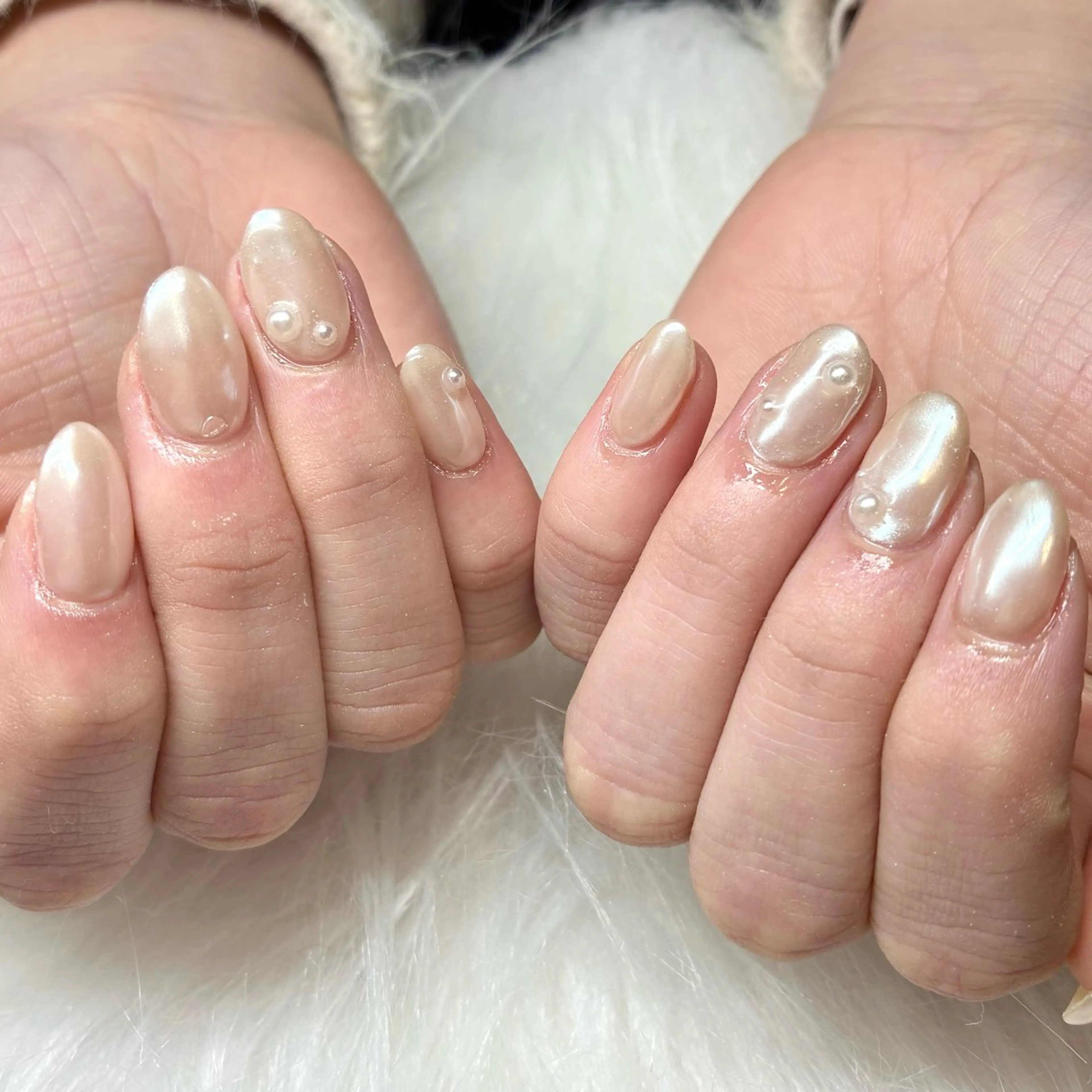 ネイル オーロラネイル ハンドネイル Nail ヌシん家 AKANEのネイルデザイン