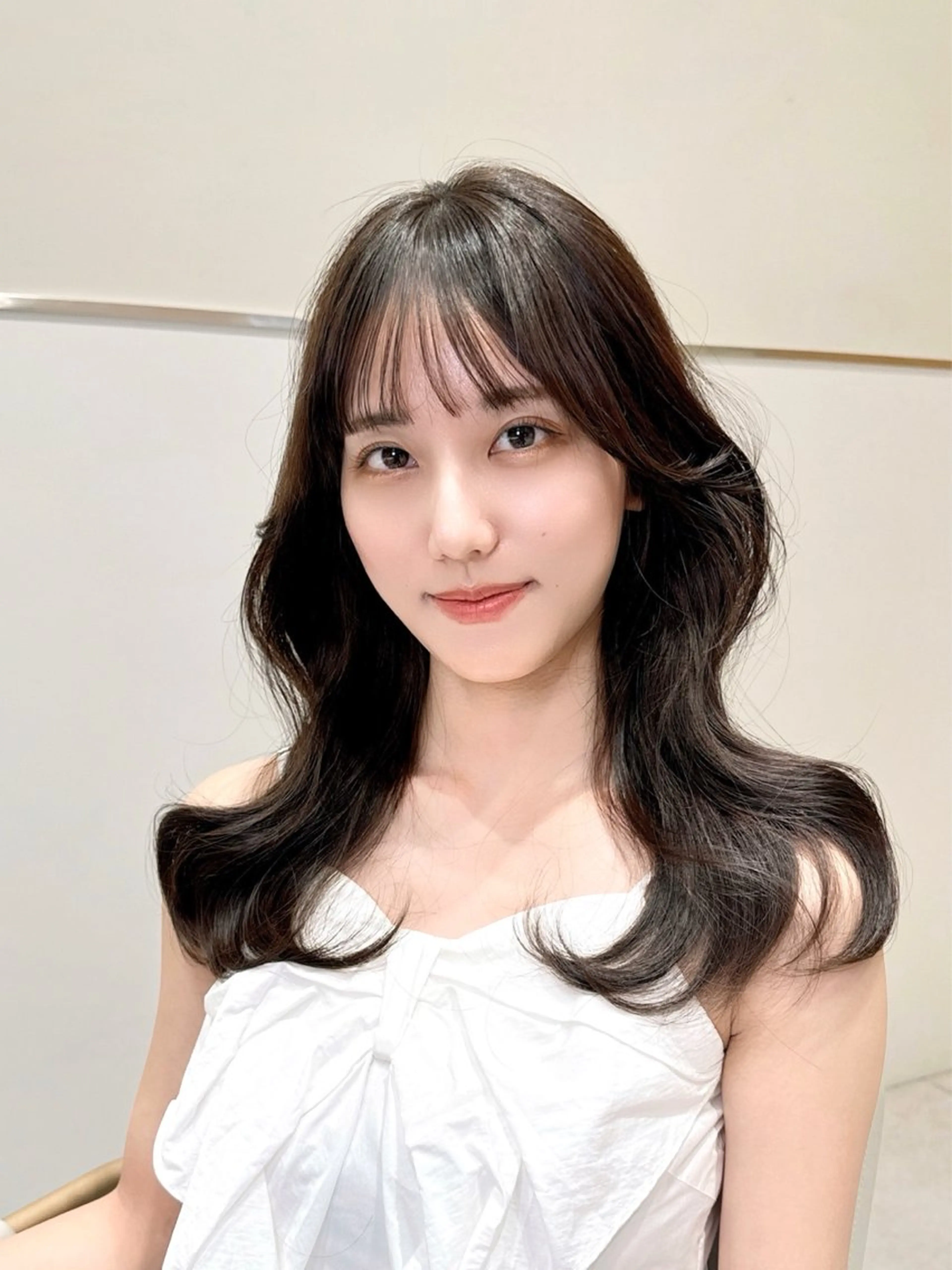 ロング カラー カット ヘアカラー トリートメント ヘッドスパ ヘアセット 韓国ヘア/レイヤー/ 顔まわり/りょーとのヘアスタイル