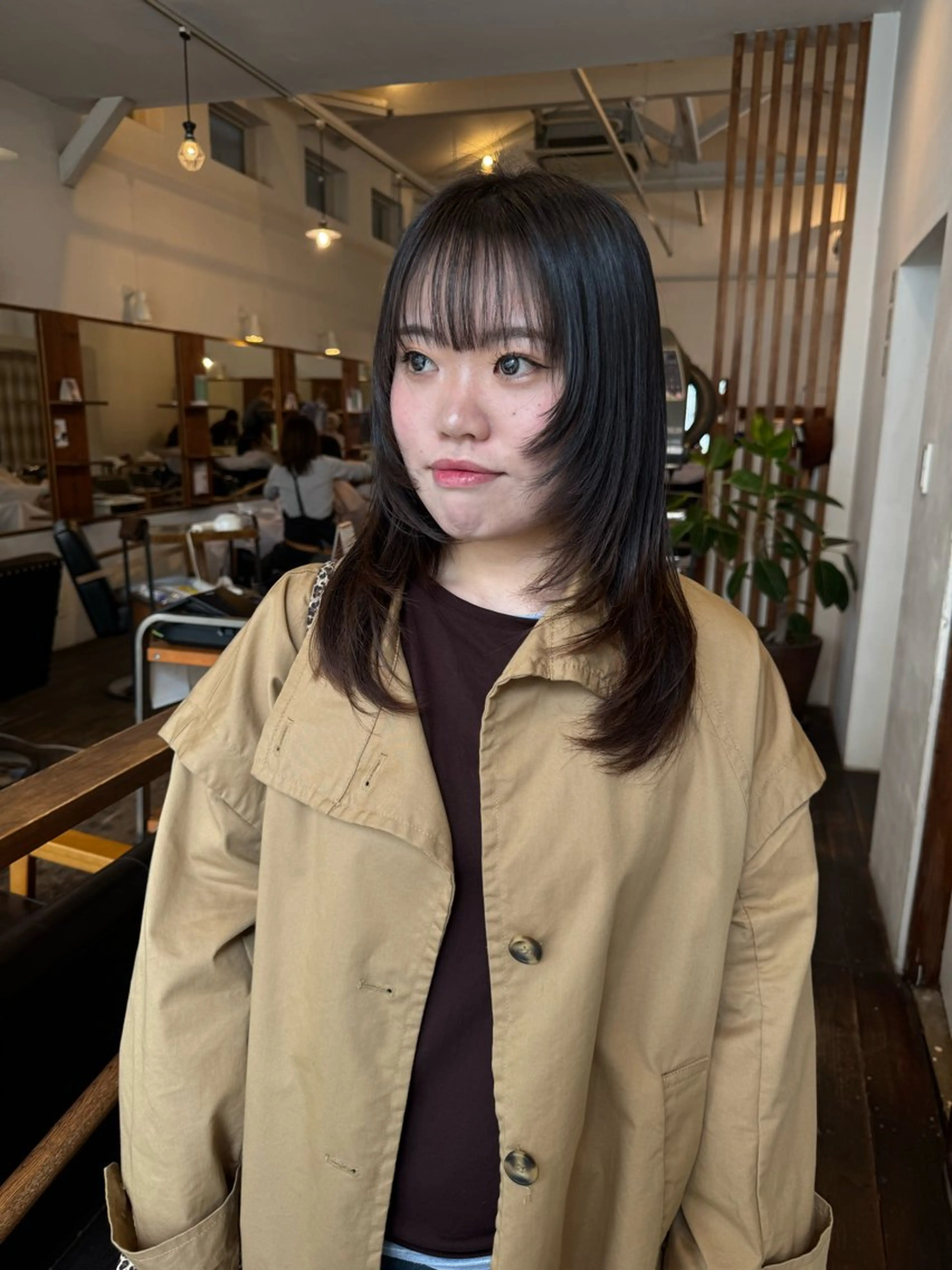 セミロング カット MOK大阪梅田店 Asahiのヘアスタイル