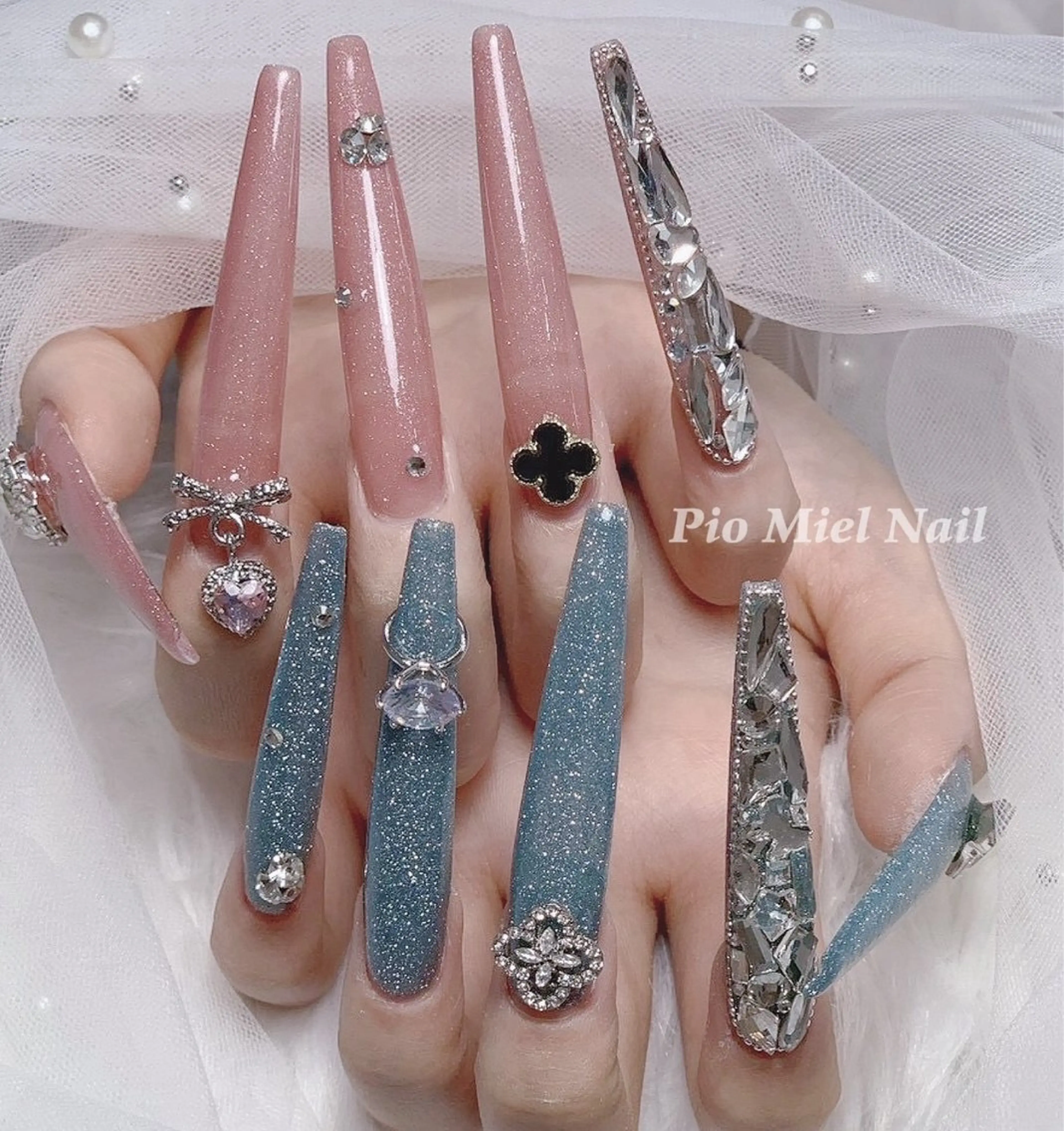 ネイル Pio Mielのネイルデザイン