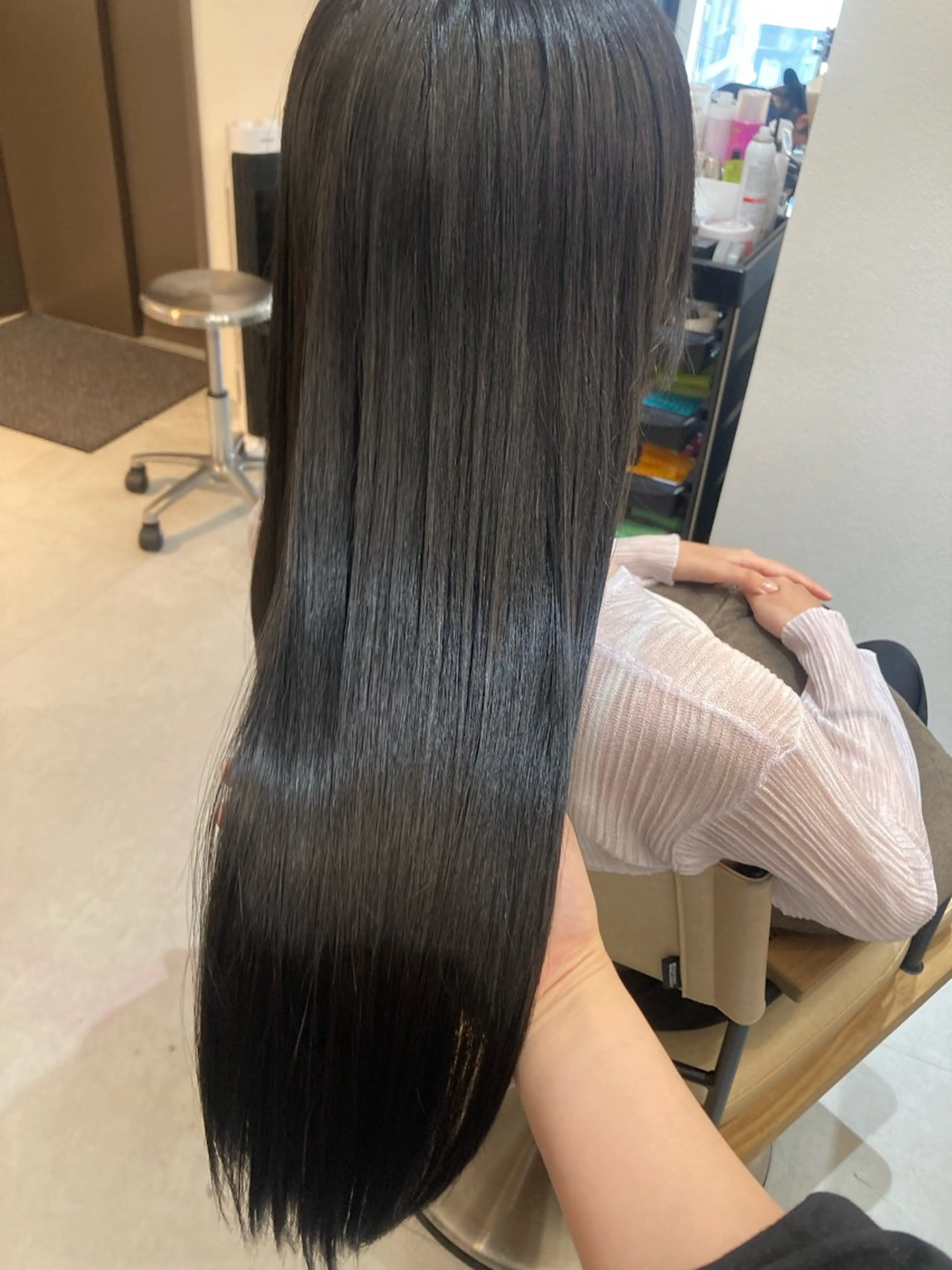 ロング カット ヘアカラー トリートメント ✨色持ちの良い艶 カラー✨蟹江真世のヘアスタイル