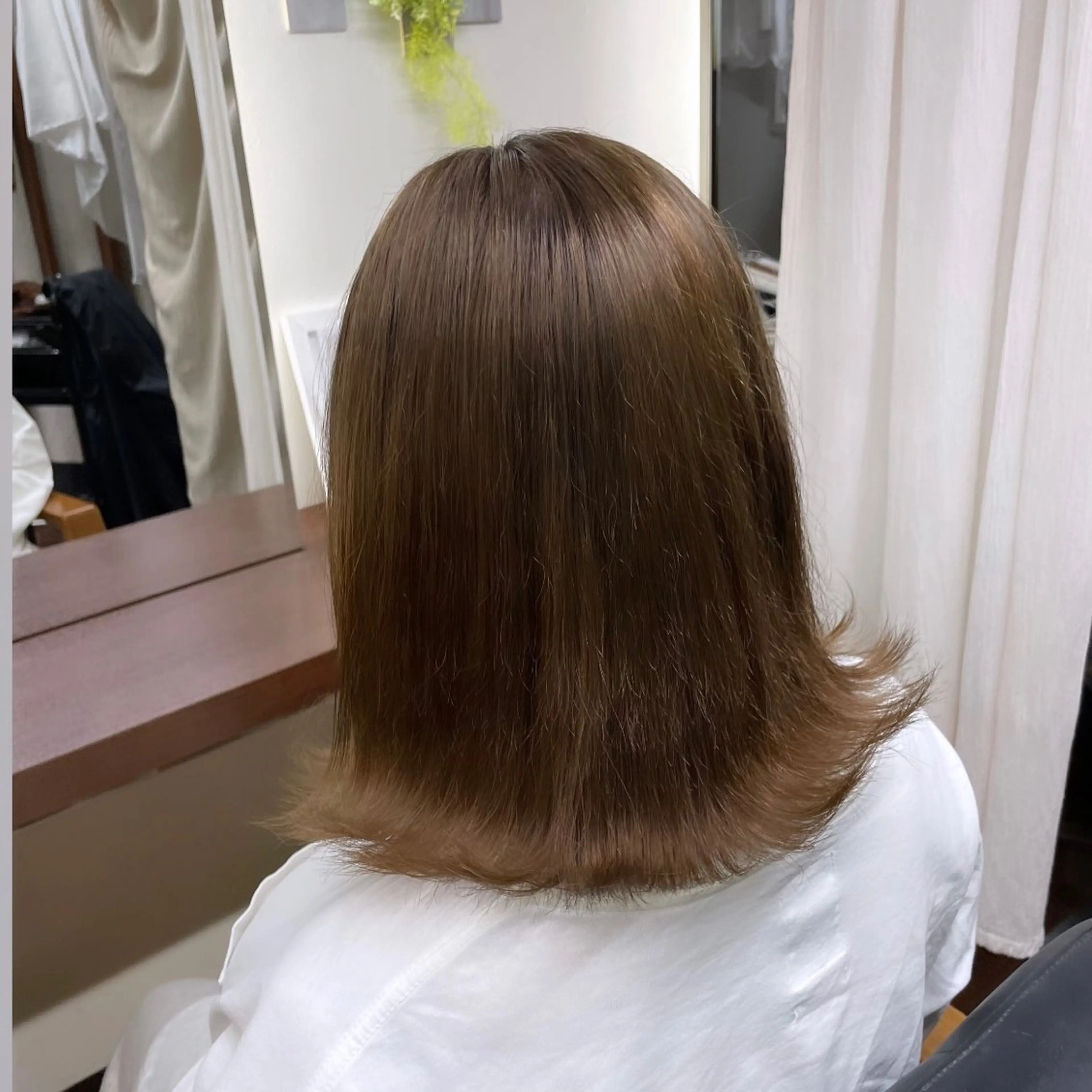 ミディアム voler[ヴォレ] moekaのヘアスタイル