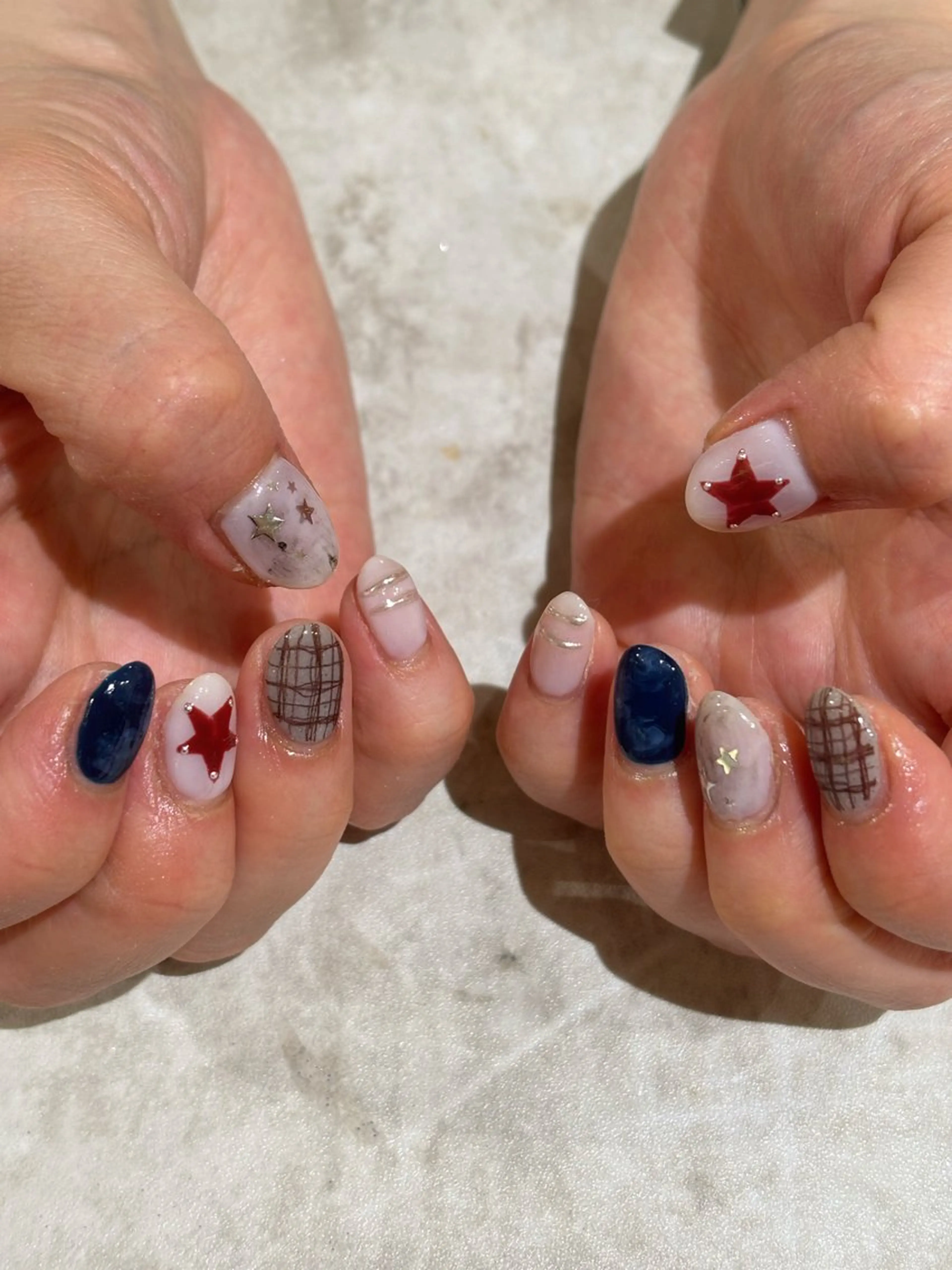 ネイル ハンドネイル REINA .のネイルデザイン