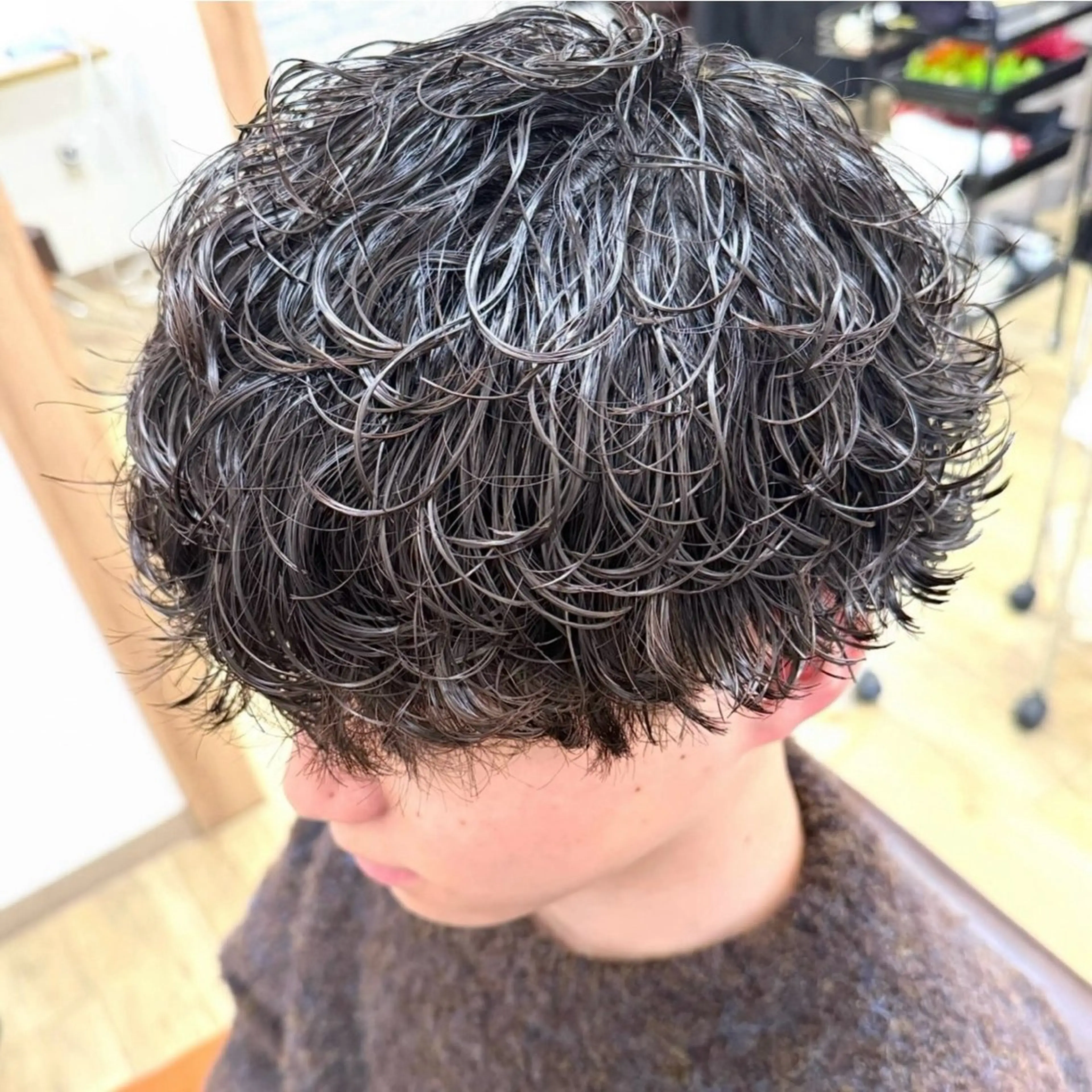 パーマ メンズ メンズパーマ 波巻きパーマ カット パーマ 安部 真弘のヘアスタイル