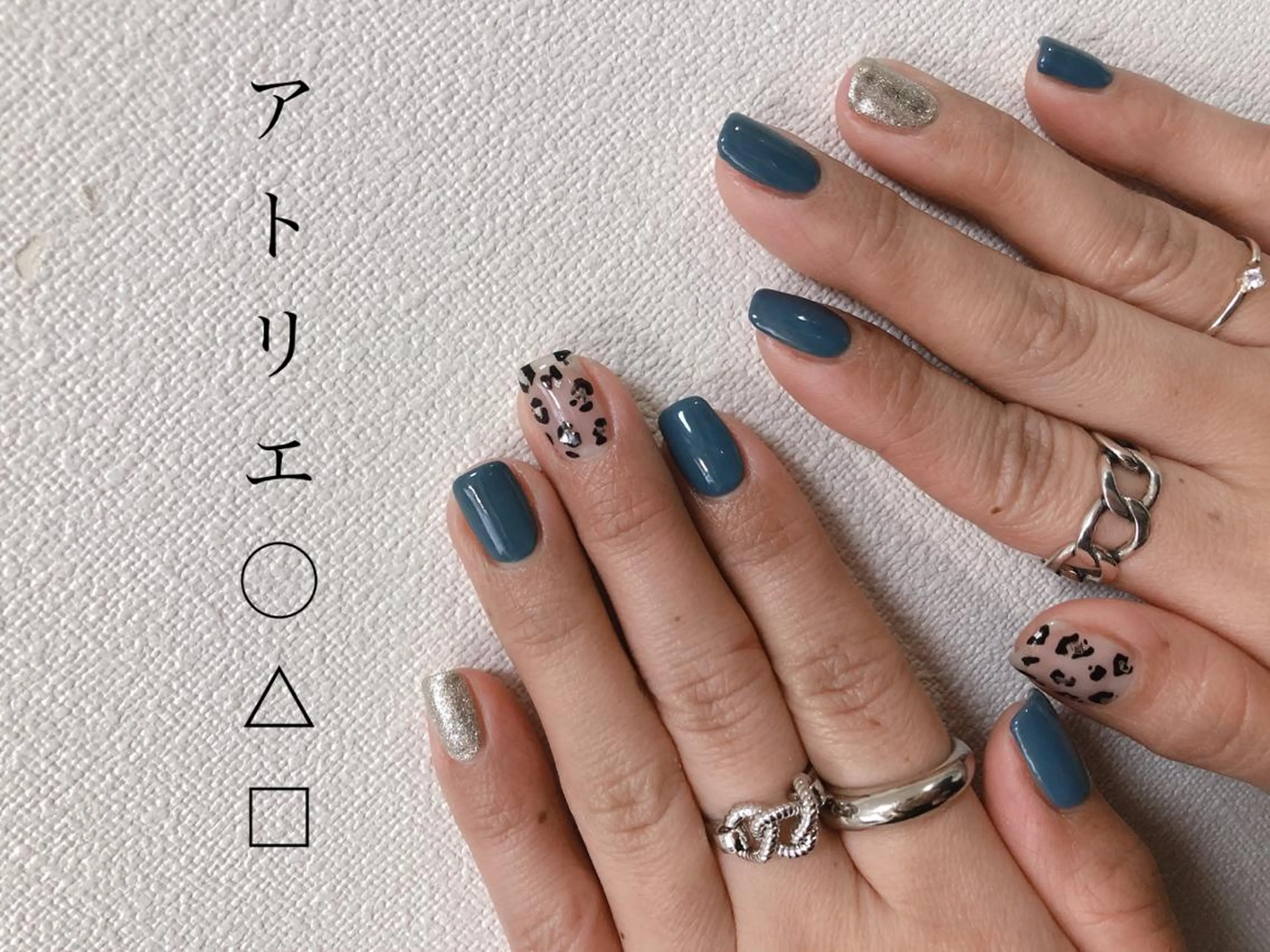 ネイル ニュアンスネイル シルバー ハンドネイル アトリエ ○△□のネイルデザイン