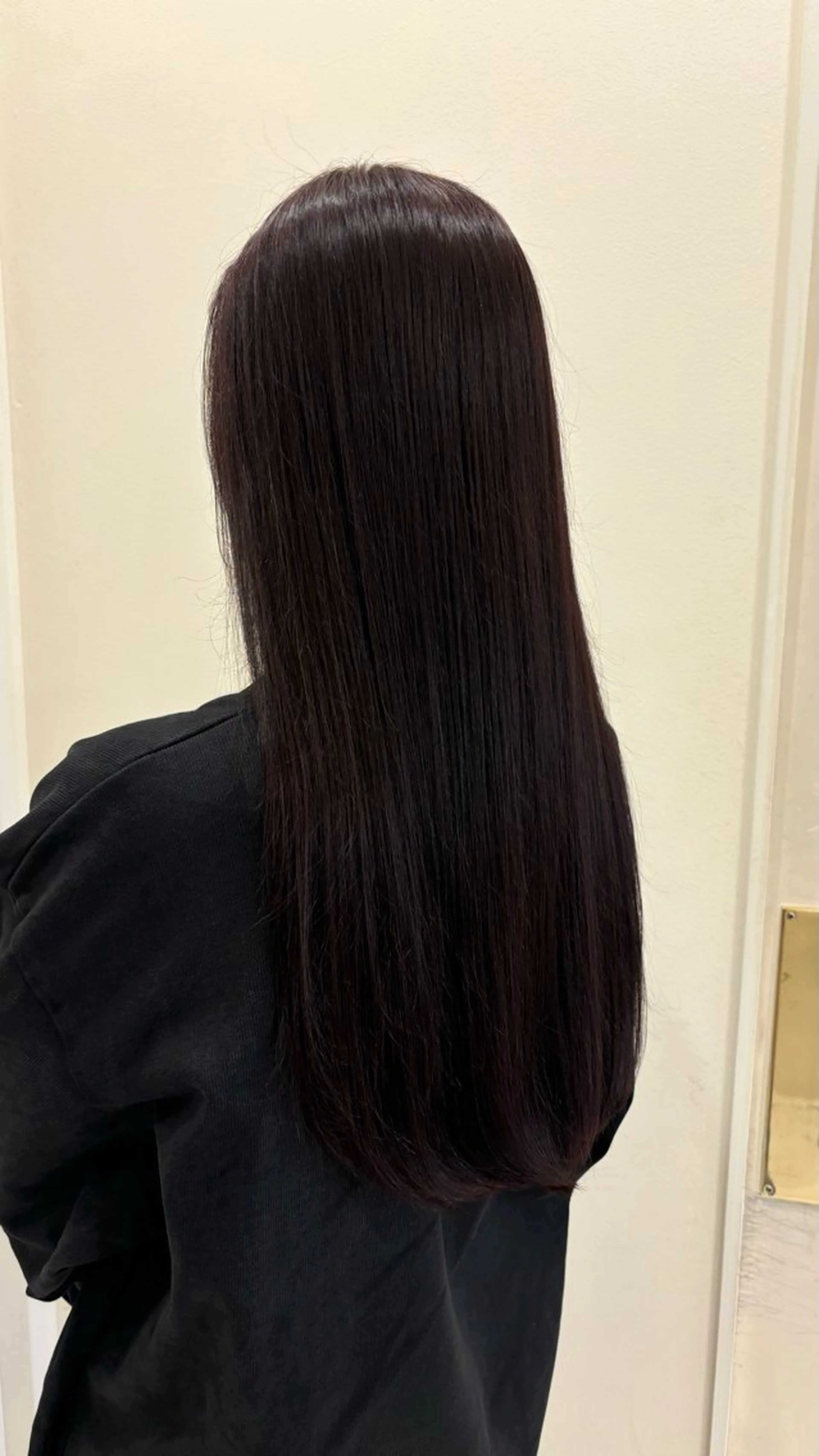 ロング よこやま なぎさのヘアスタイル