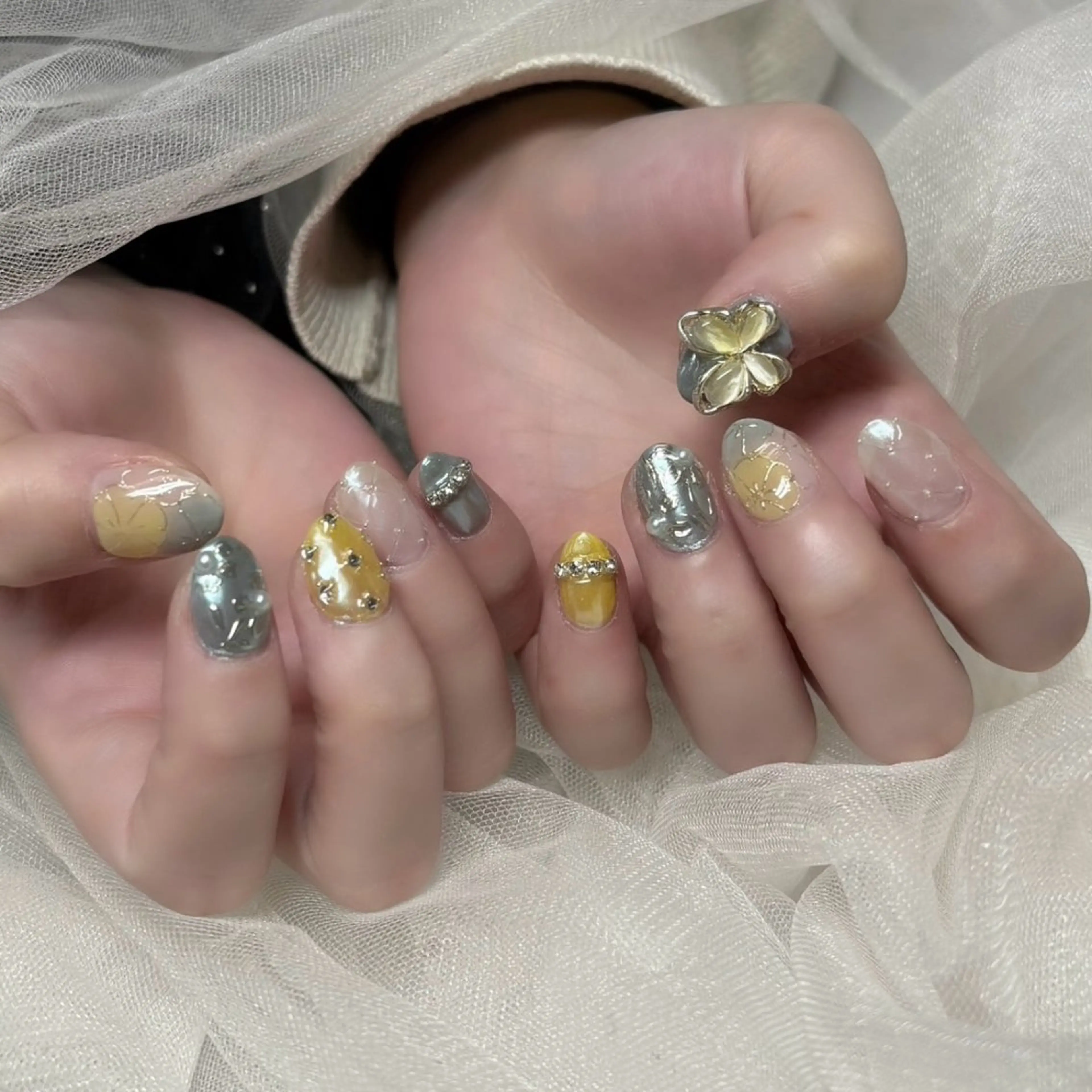 ネイル ハンドネイル 中野駅徒歩1分 ミオのネイルデザイン