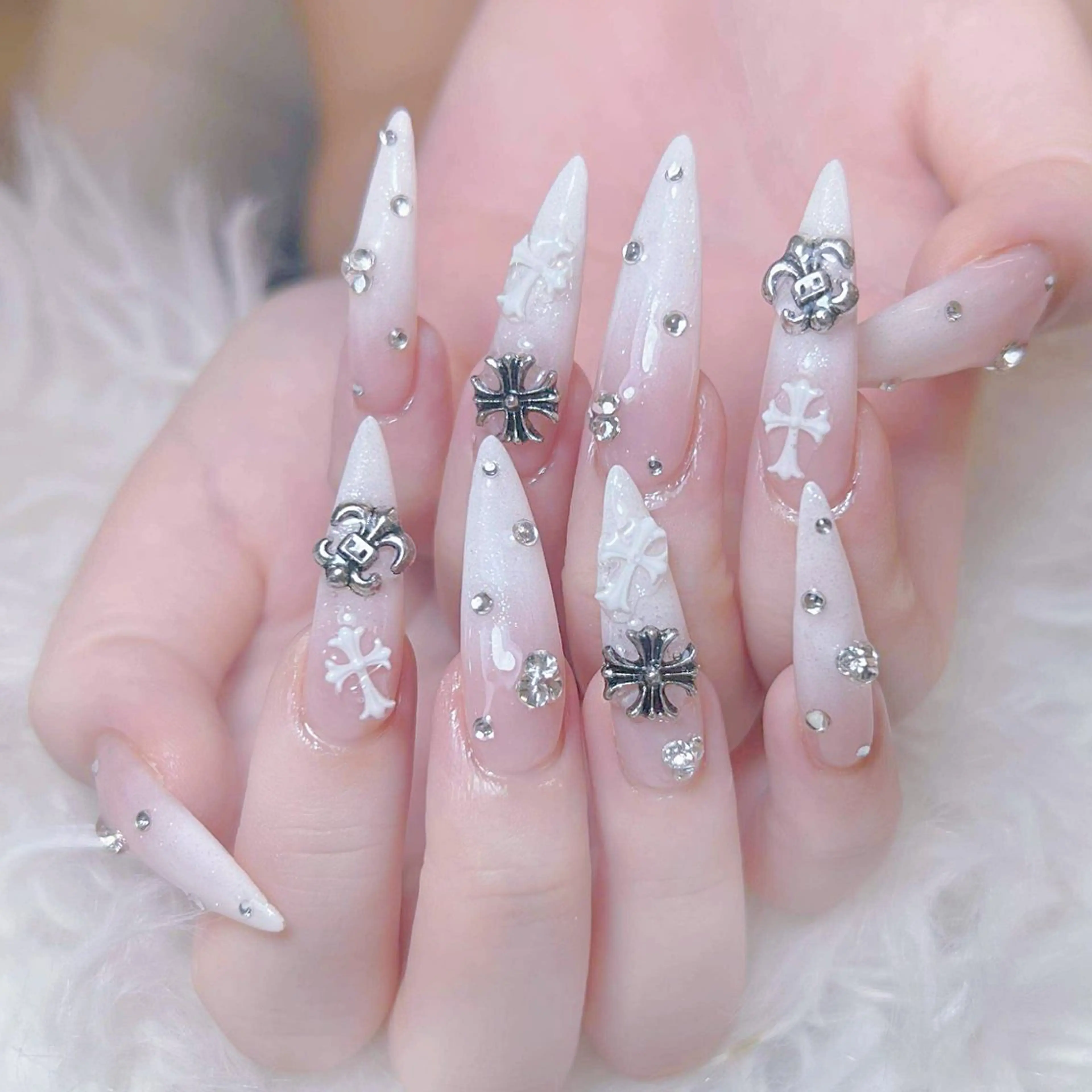 ネイル ハンドネイル ANH NAIL ゴテゴテ専門店💎のネイルデザイン