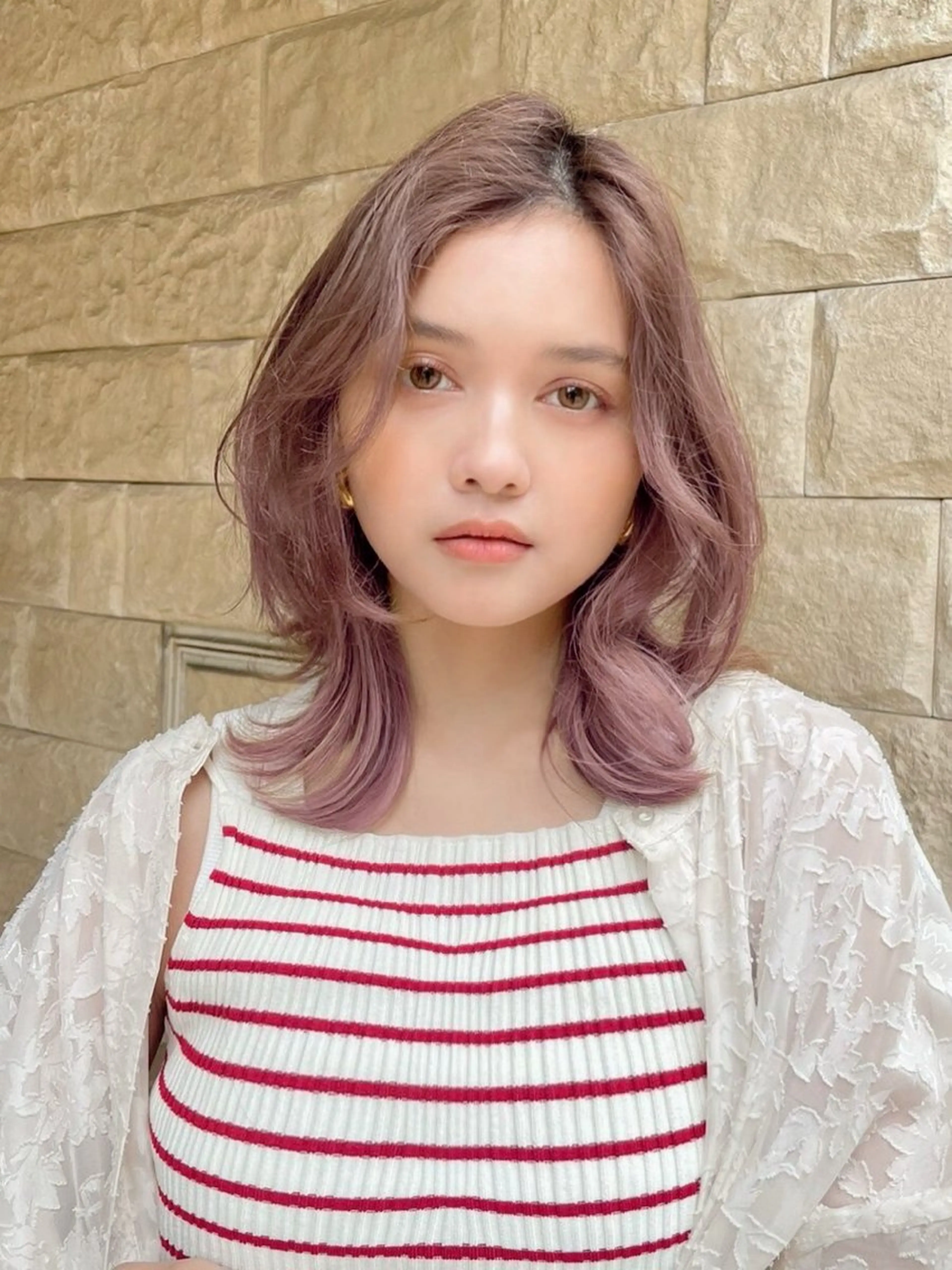 ミディアム カラー 堀江 優妃のヘアスタイル