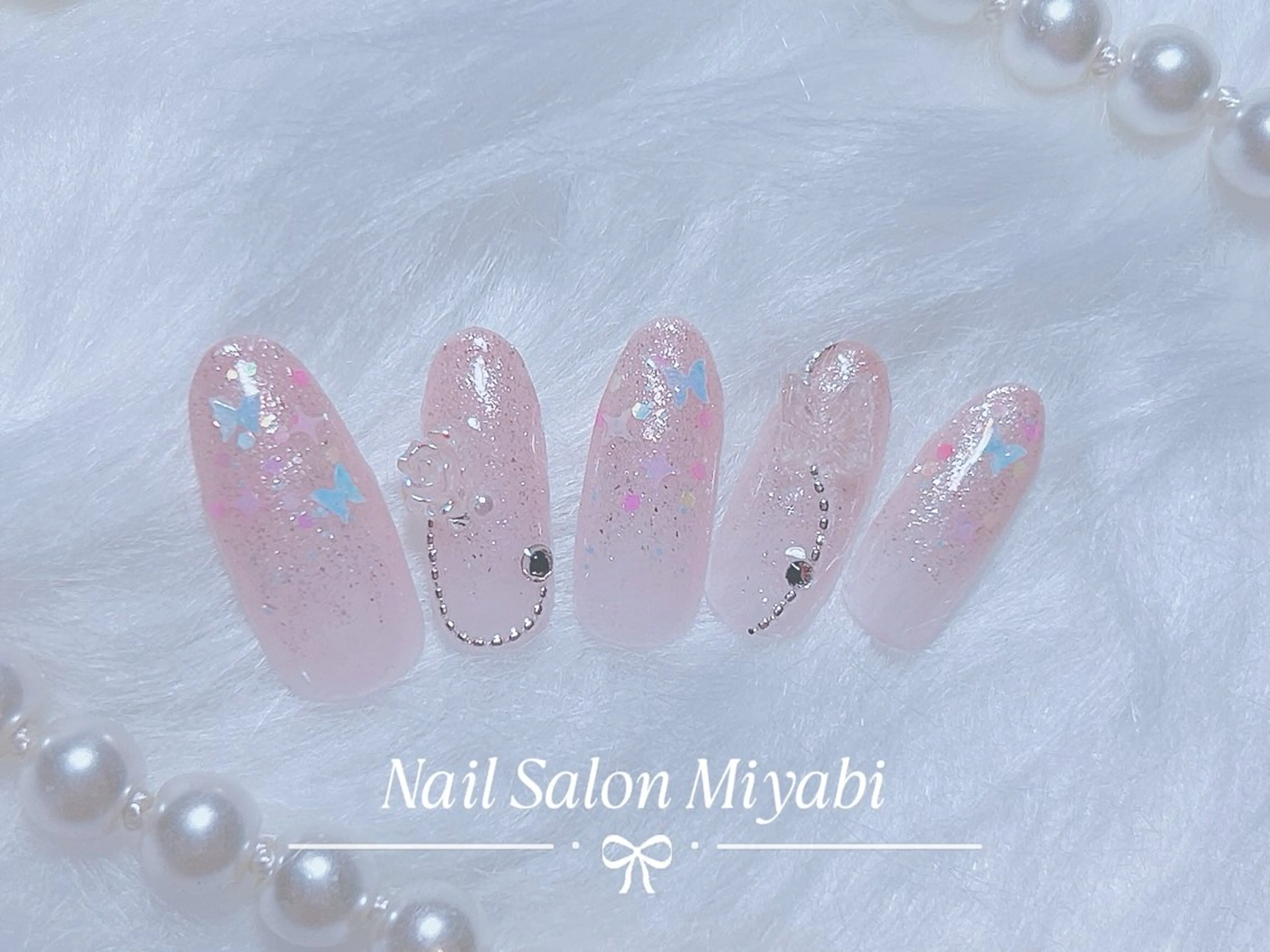 ネイル キラキラネイル ハンドネイル Nail Salon Miyabi所属・当日予約OK🫶🏻 Mai *のネイルデザイン
