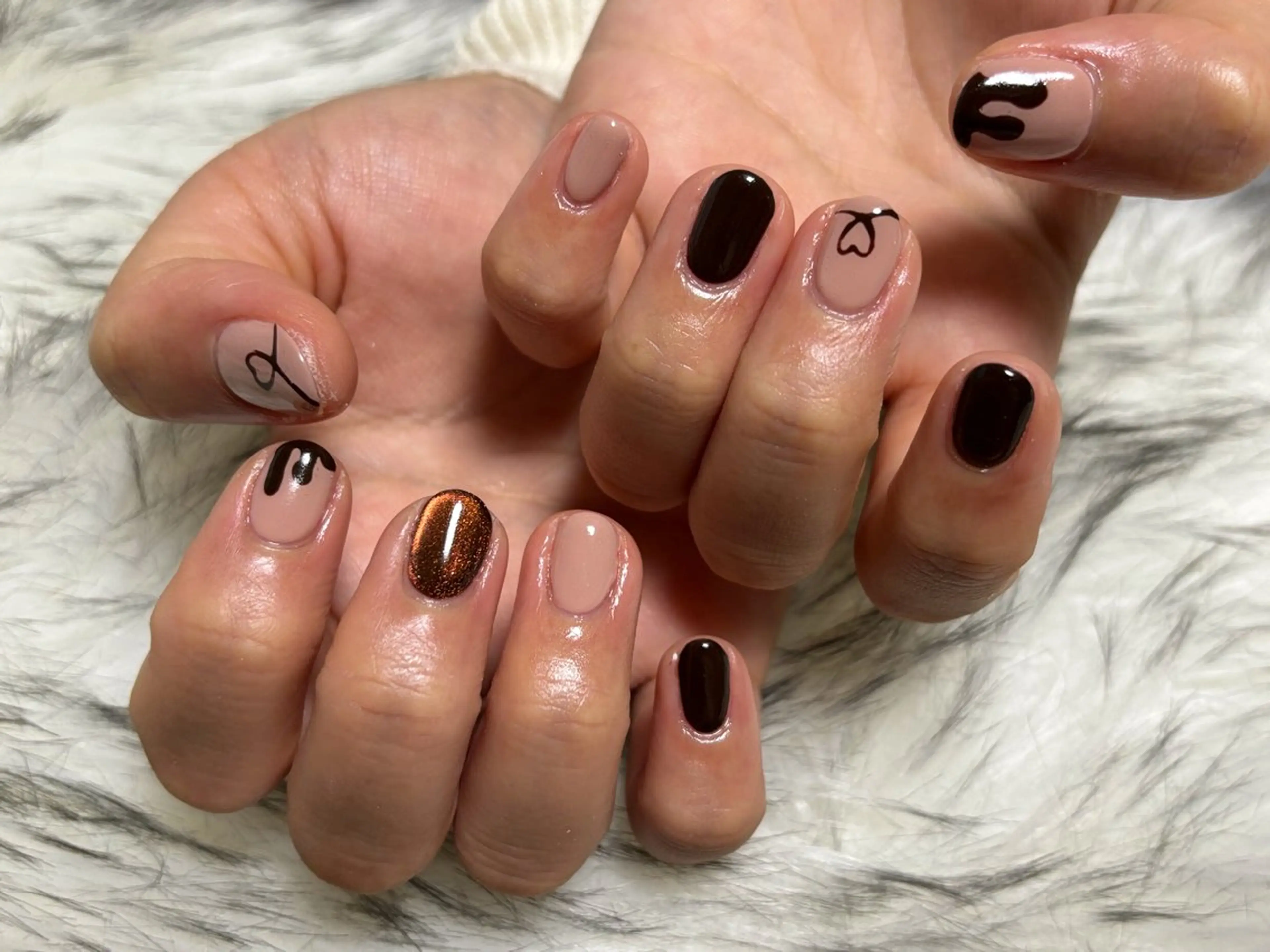 ネイル オーロラネイル フットネイル フレンチネイル ジェルネイル 韓国ネイル kiki nail &brow二子玉川の眉毛・アイブロウイメージ