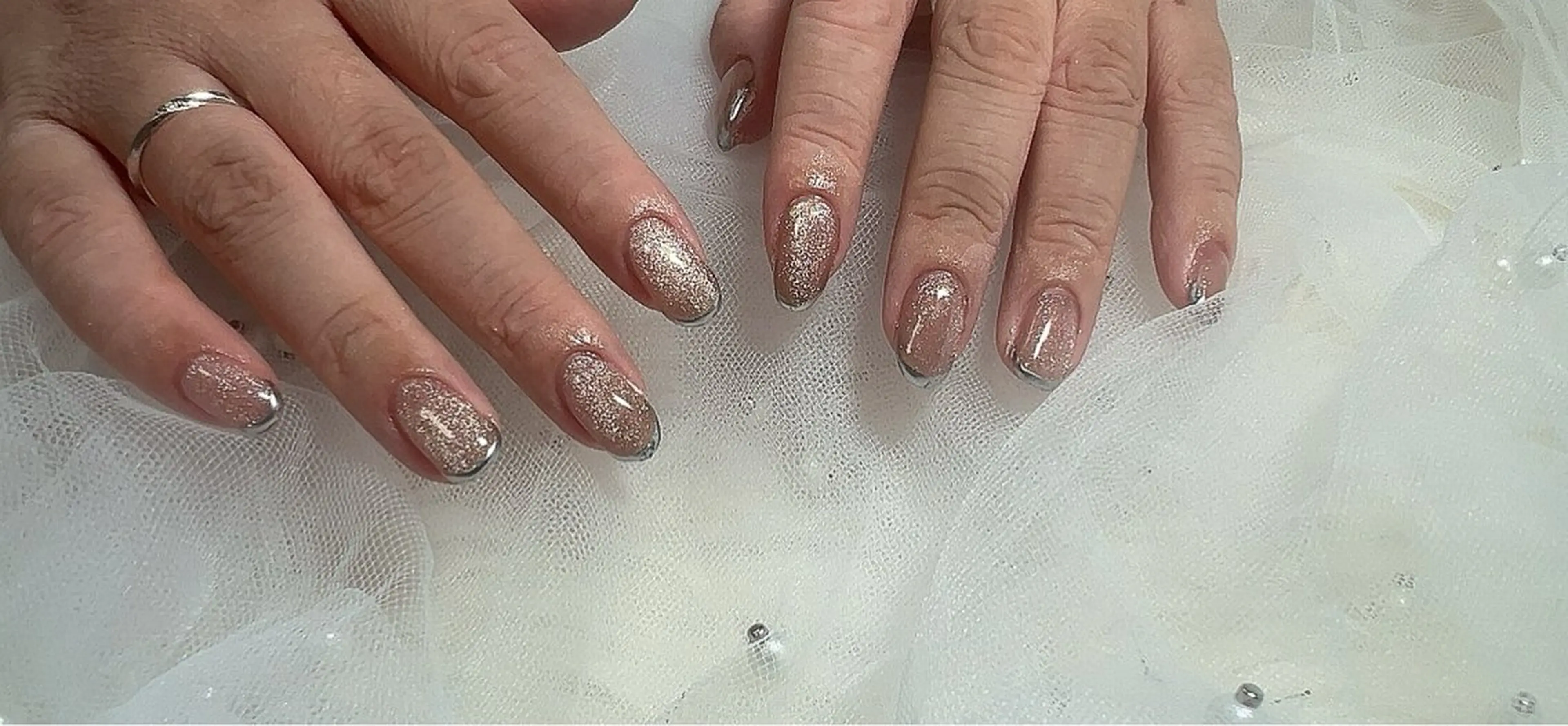 ネイル シルバー Ruana Nailのネイルデザイン