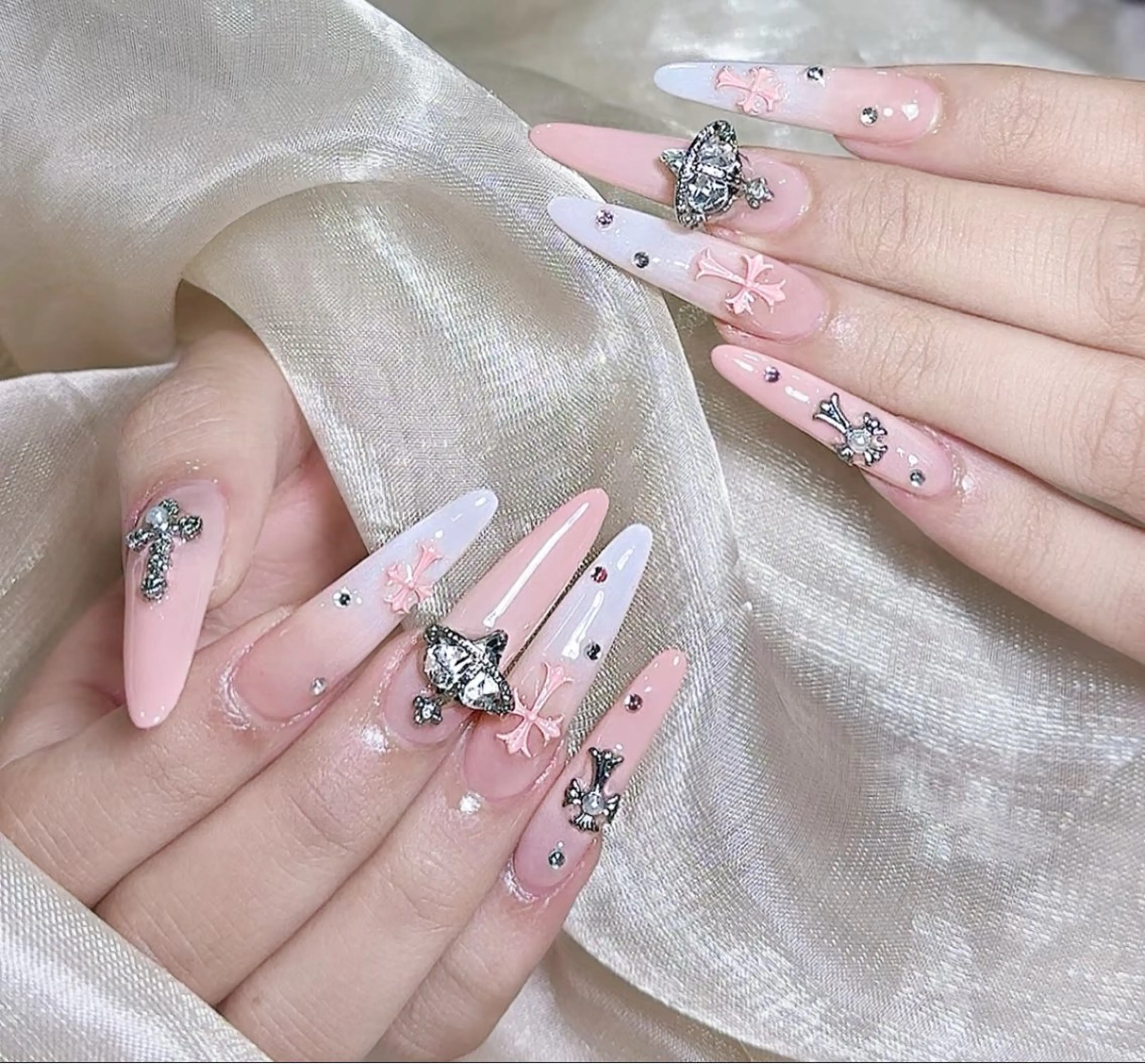 ネイル ハンドネイル ハンドケア sunnynail 小桃のネイルデザイン
