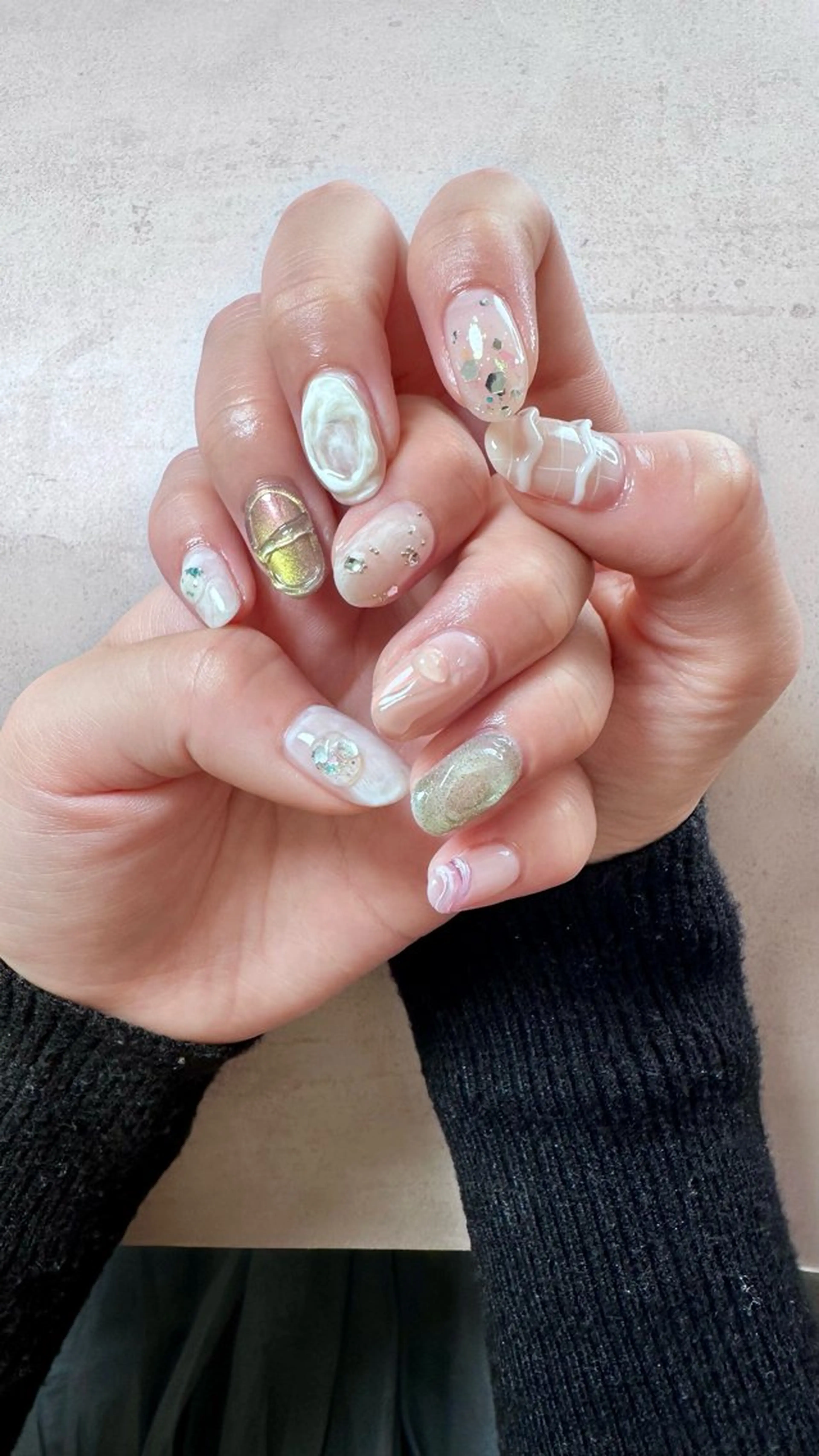 ネイル ニュアンスネイル ハンドネイル ハンドケア Atelier Ariのネイルデザイン