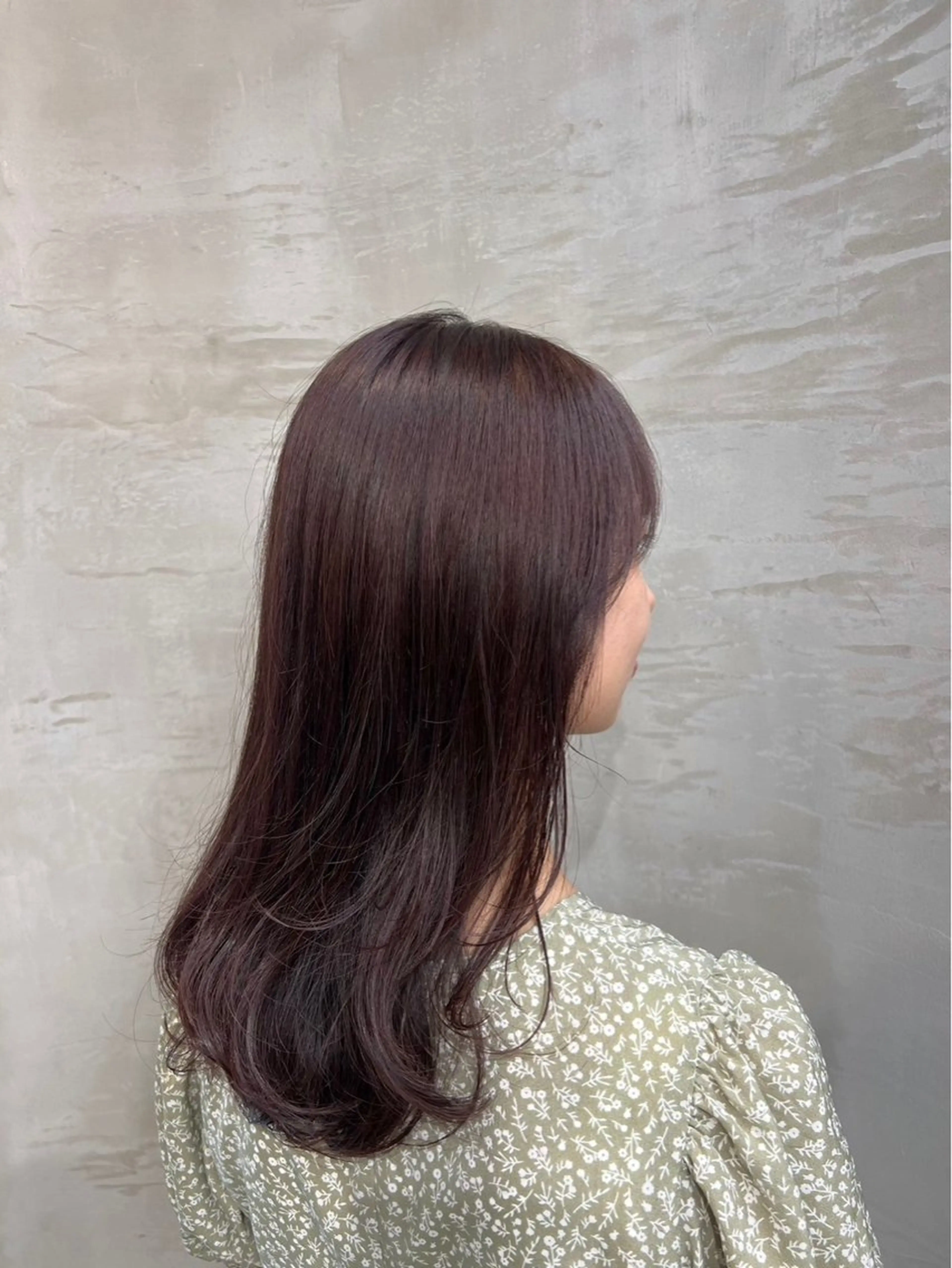 セミロング カラー るな ／nabi 船橋のヘアスタイル