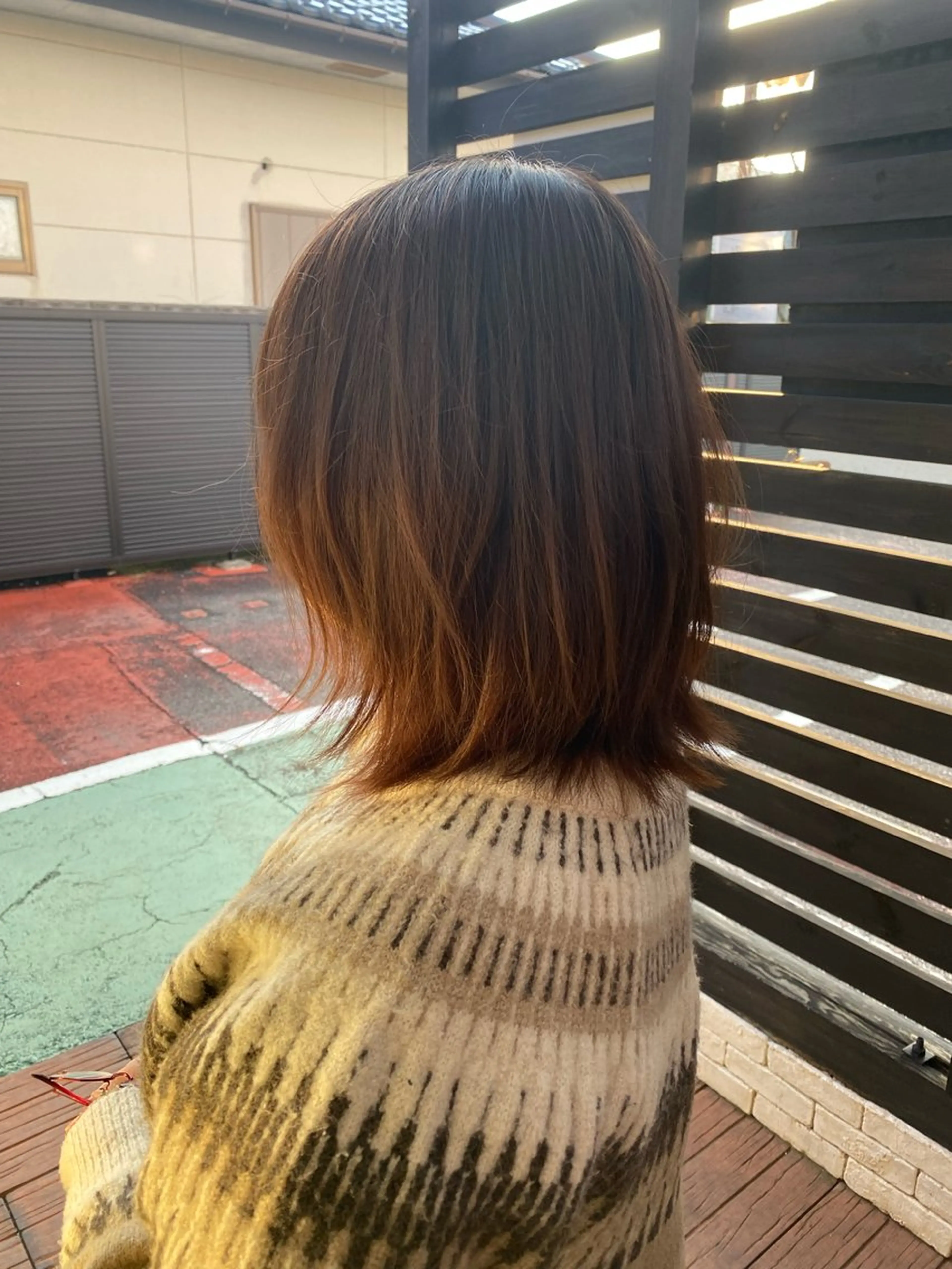 ミディアム カラー ブラウンカラー レイヤーカット 佐藤 沙也輝のヘアスタイル