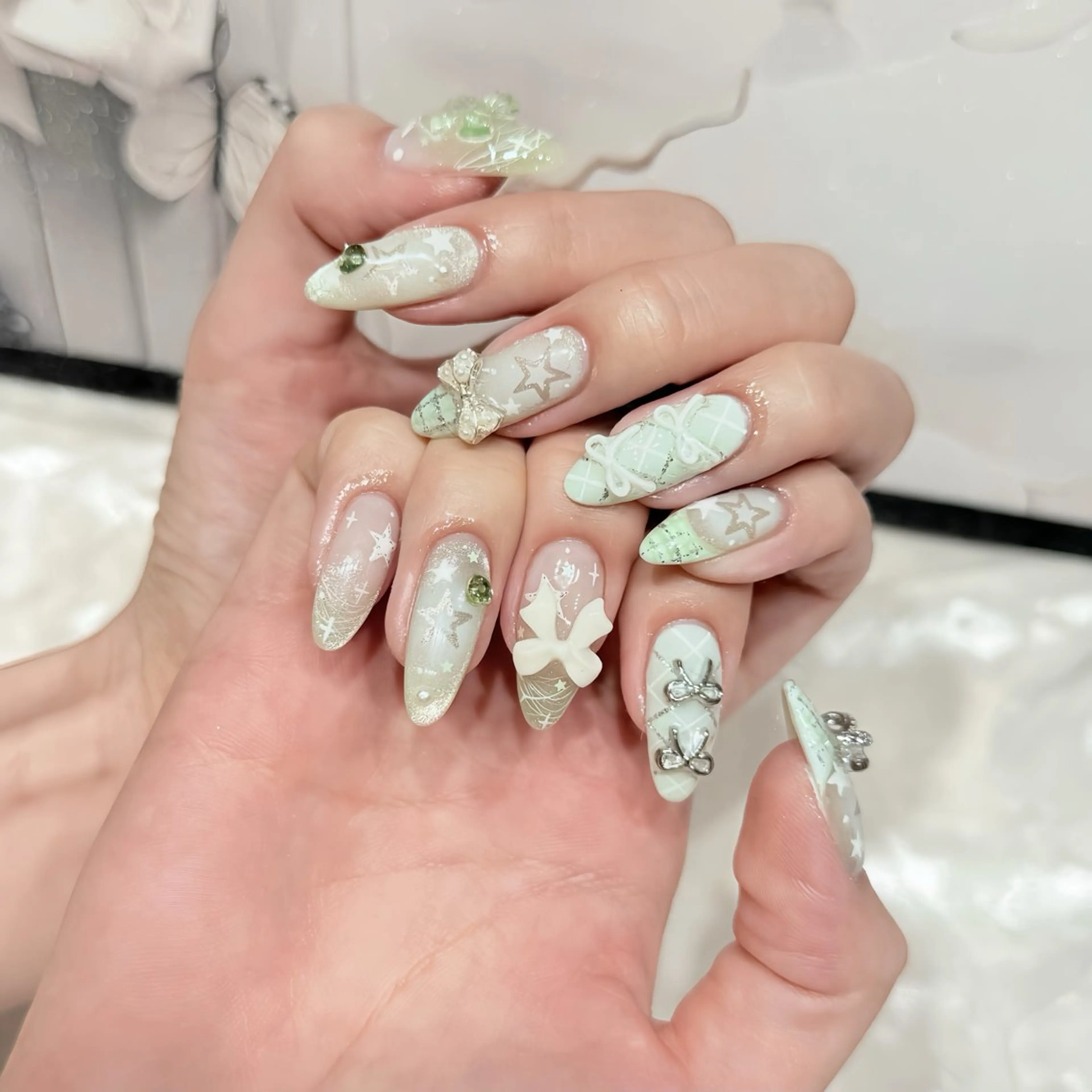 ネイル アートネイル フットネイル ジェルネイル ハート マグネットネイル babarla Nailのネイルデザイン