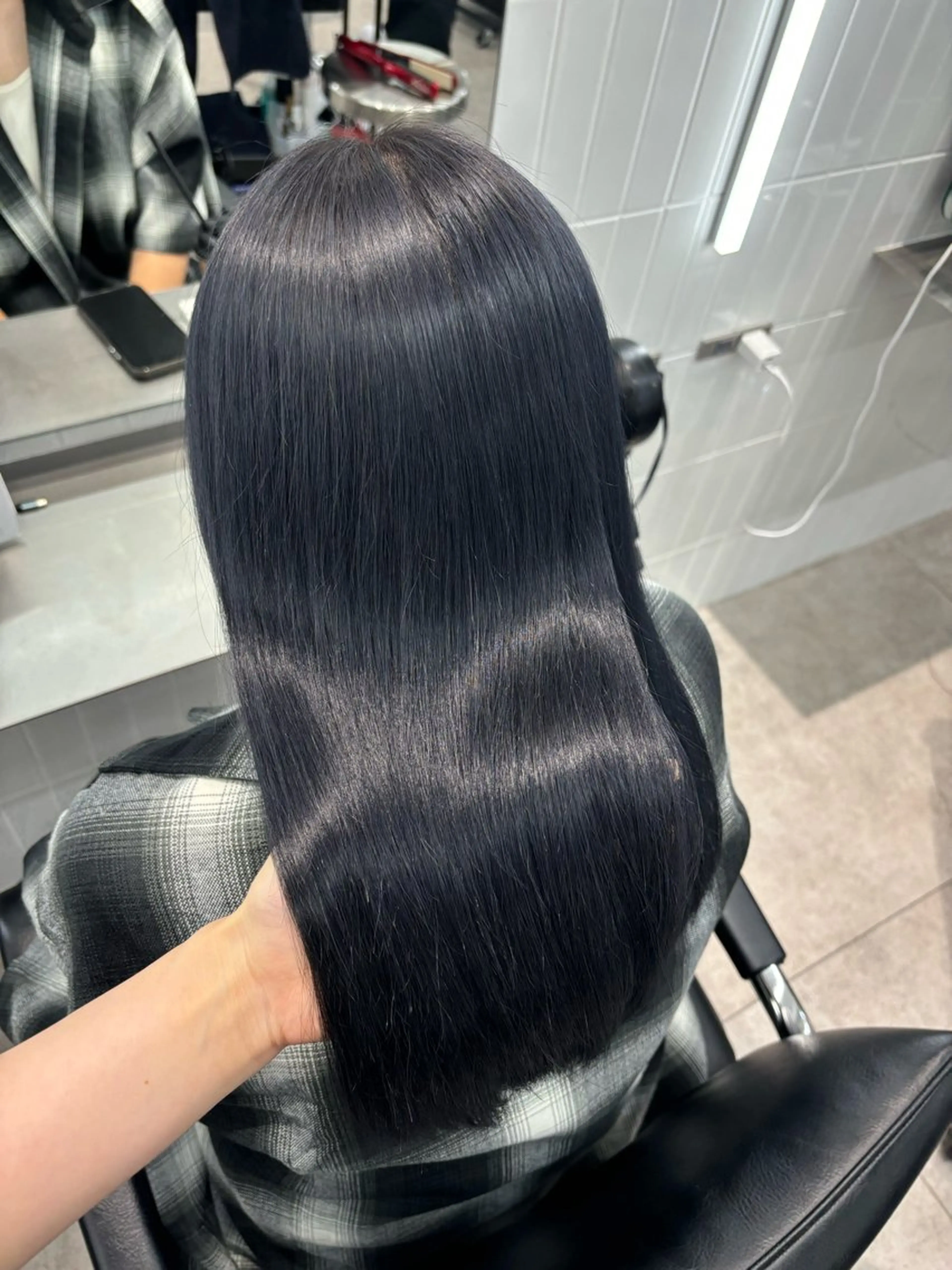 セミロング カラー emi 韓国ワンホンヘアのヘアスタイル