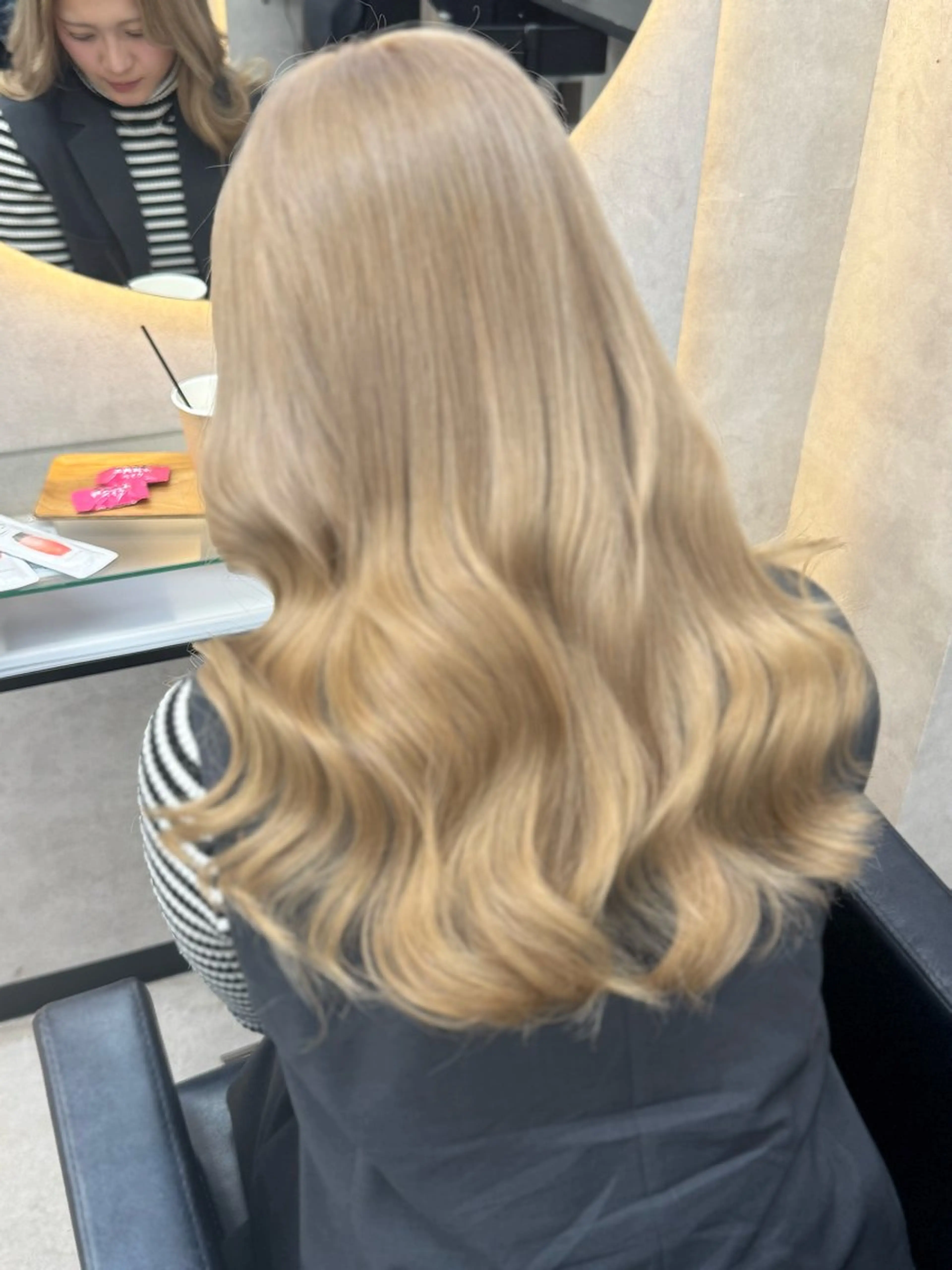 ロング ヘアカラー 垢抜け🪄透明感✨ ブリーチ特化のヘアスタイル