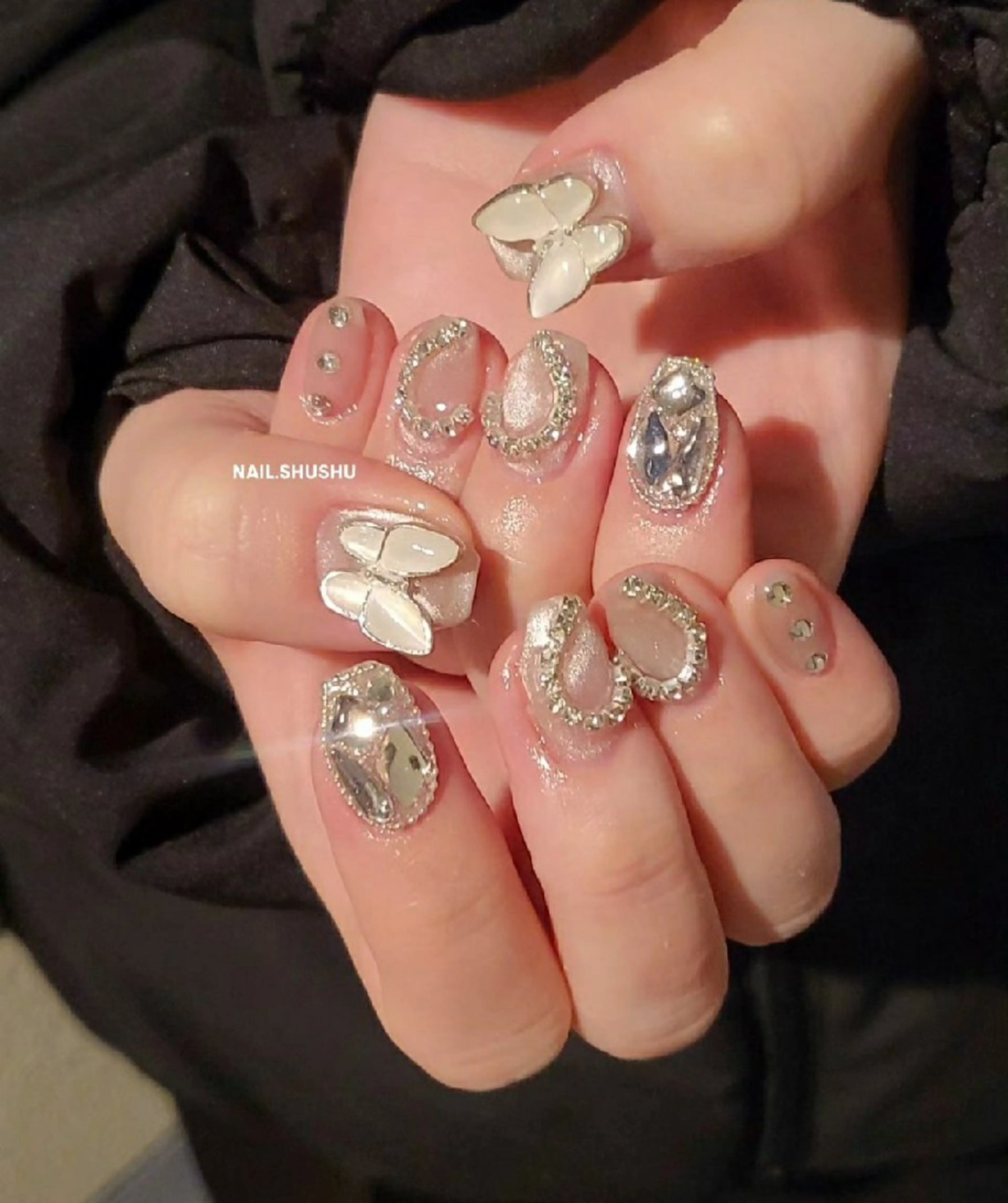 ネイル 持ち込み ニュアンスネイル ワンカラーネイル シンプルネイル 春ネイル ハンドネイル 3dパーツ/流行り 👧shushu❤️のネイルデザイン