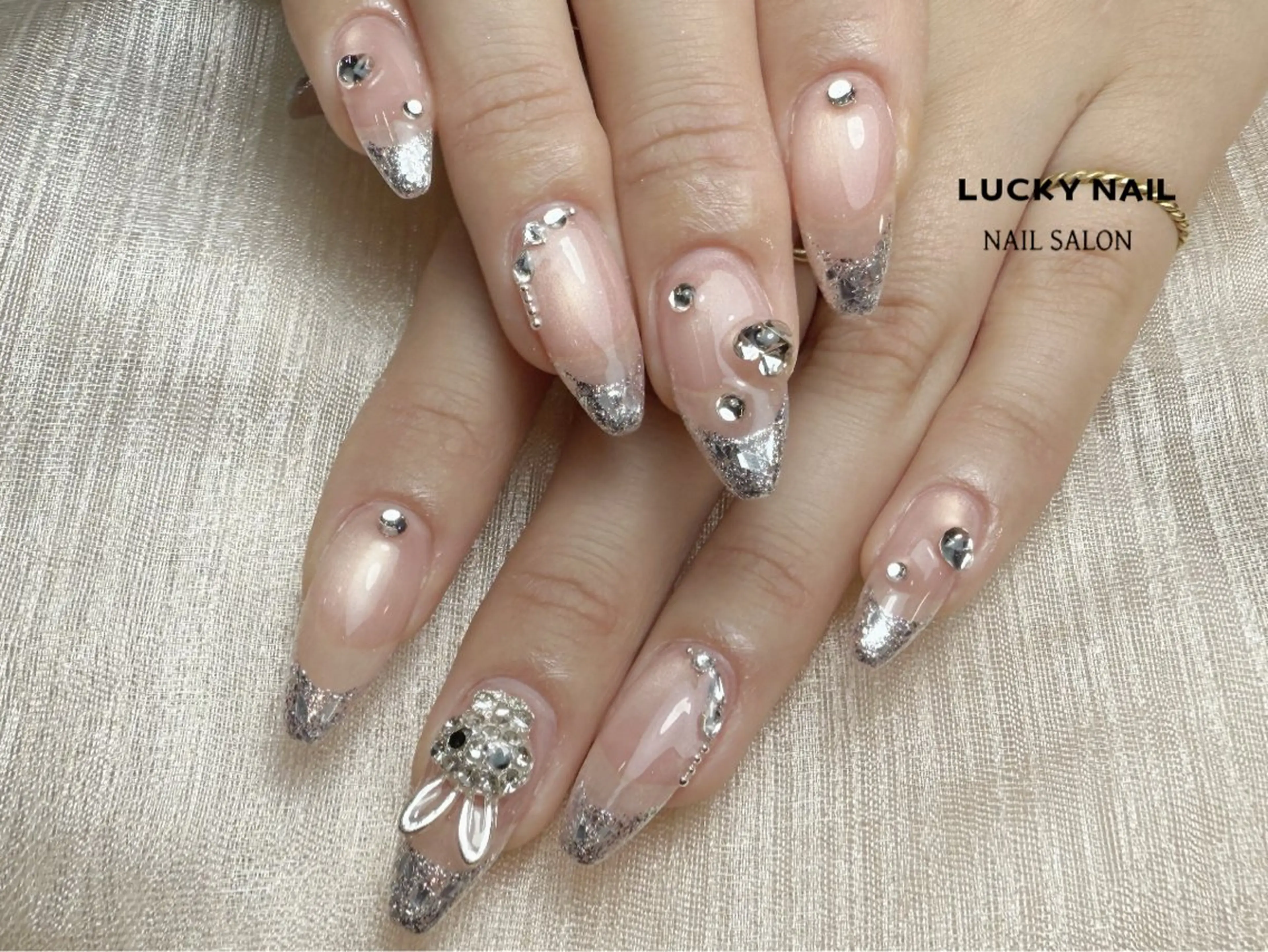 ネイル 宇 田川のネイルデザイン