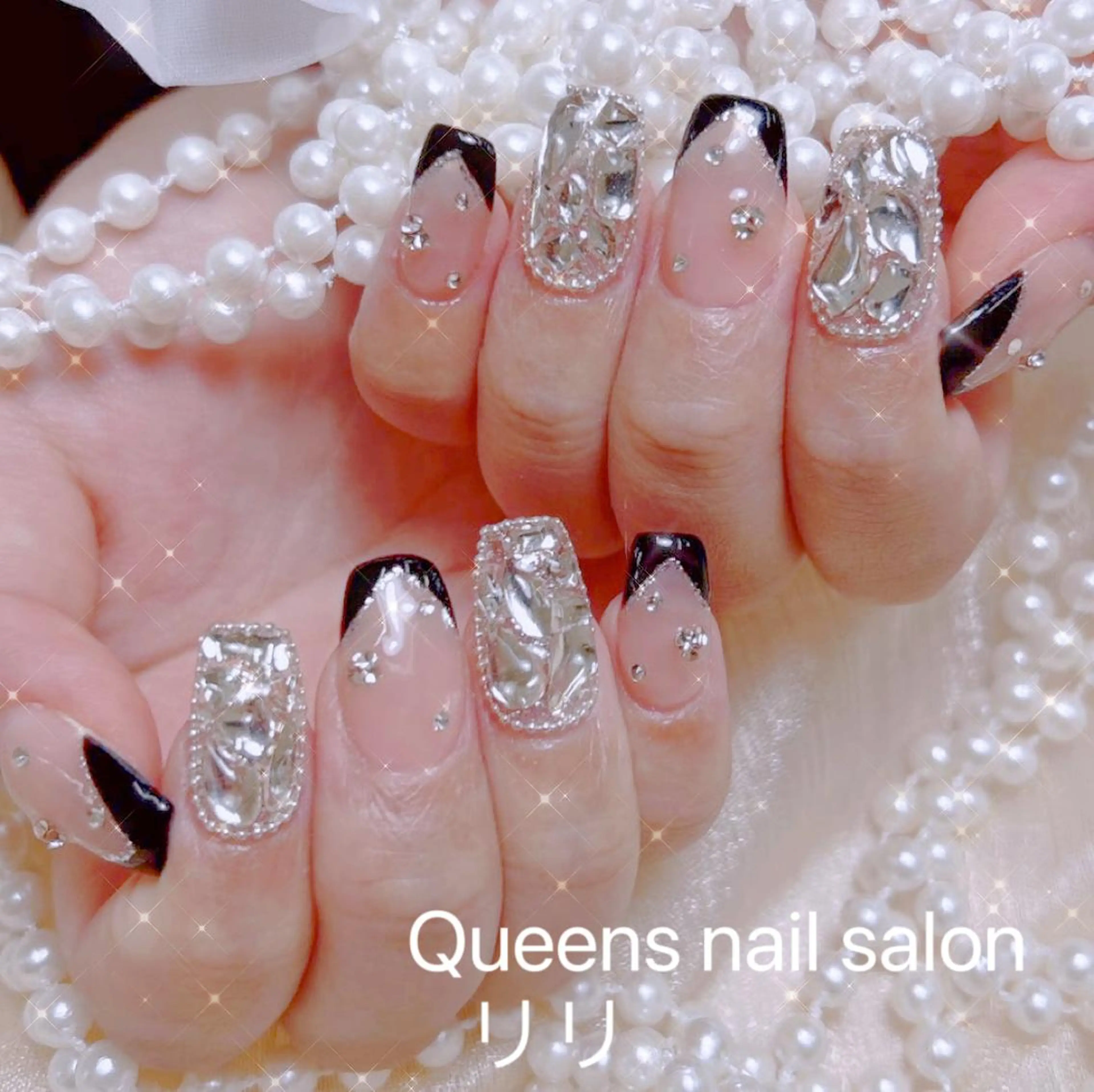 ネイル queensnail 🧸mikaのネイルデザイン