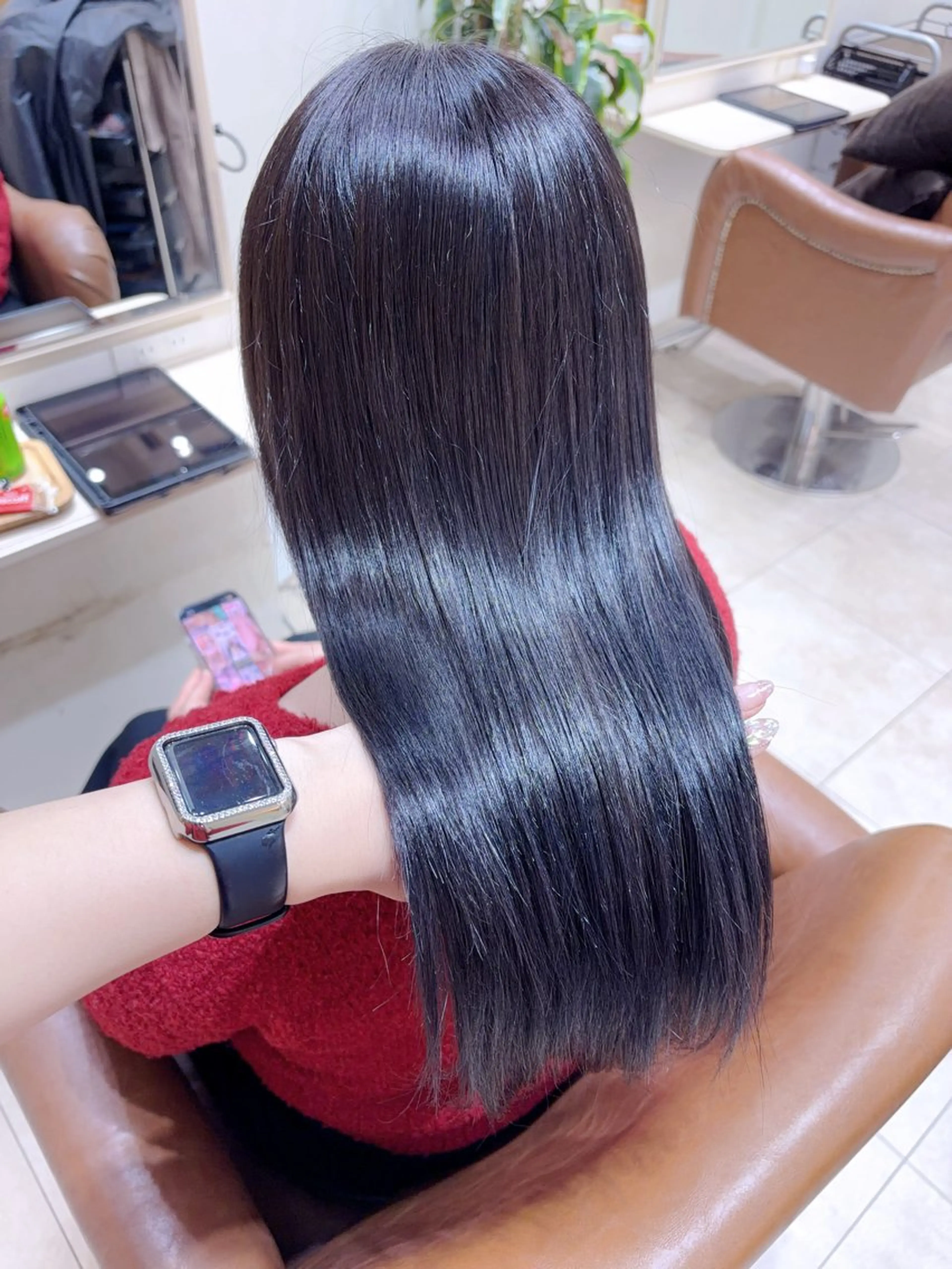 セミロング カラー カット ヘアカラー トリートメント 村山 茉衣のヘアスタイル