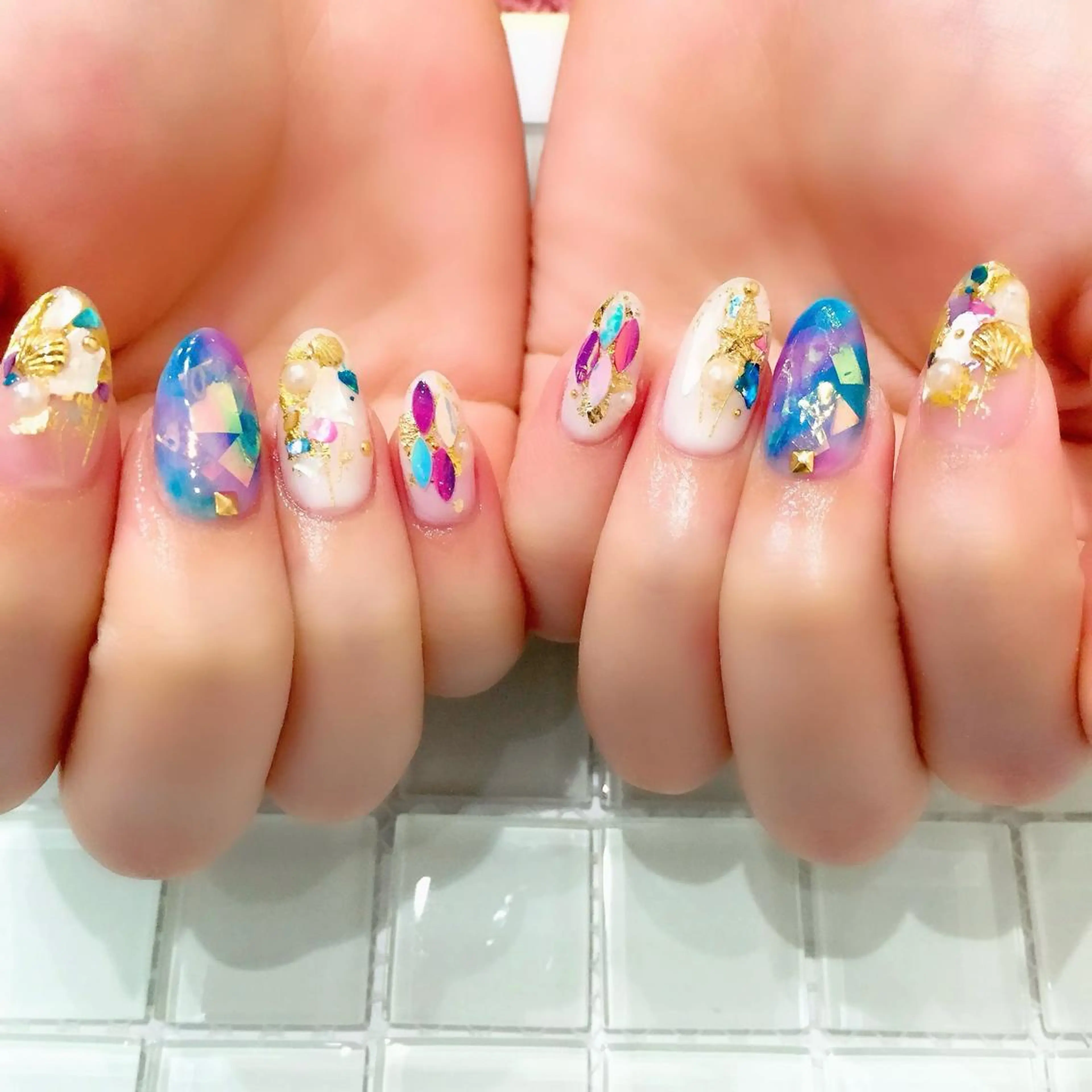 ネイル ゴージャス 持ち込み SASAKI NOZOMIのネイルデザイン