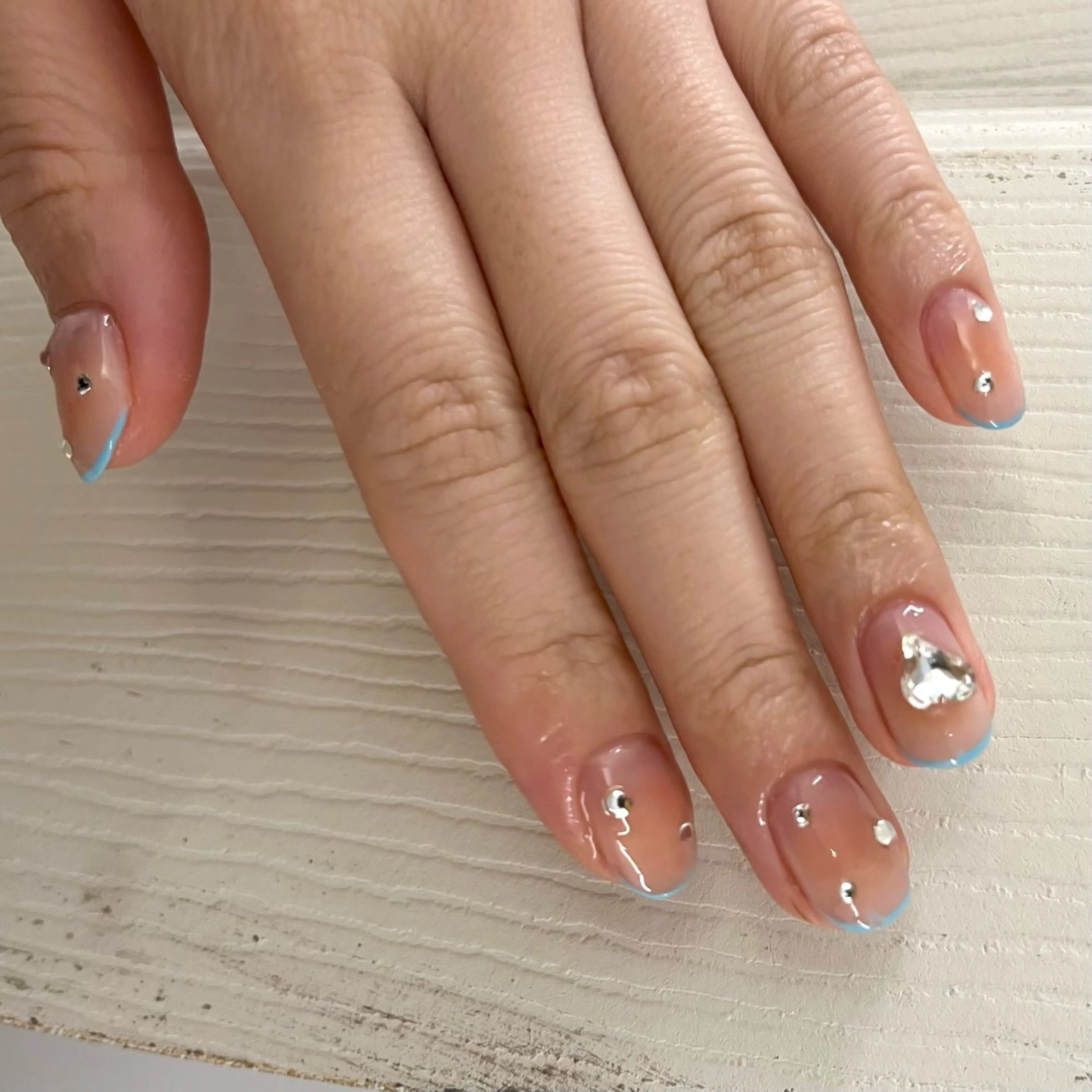 ネイル 生井 舞花のネイルデザイン