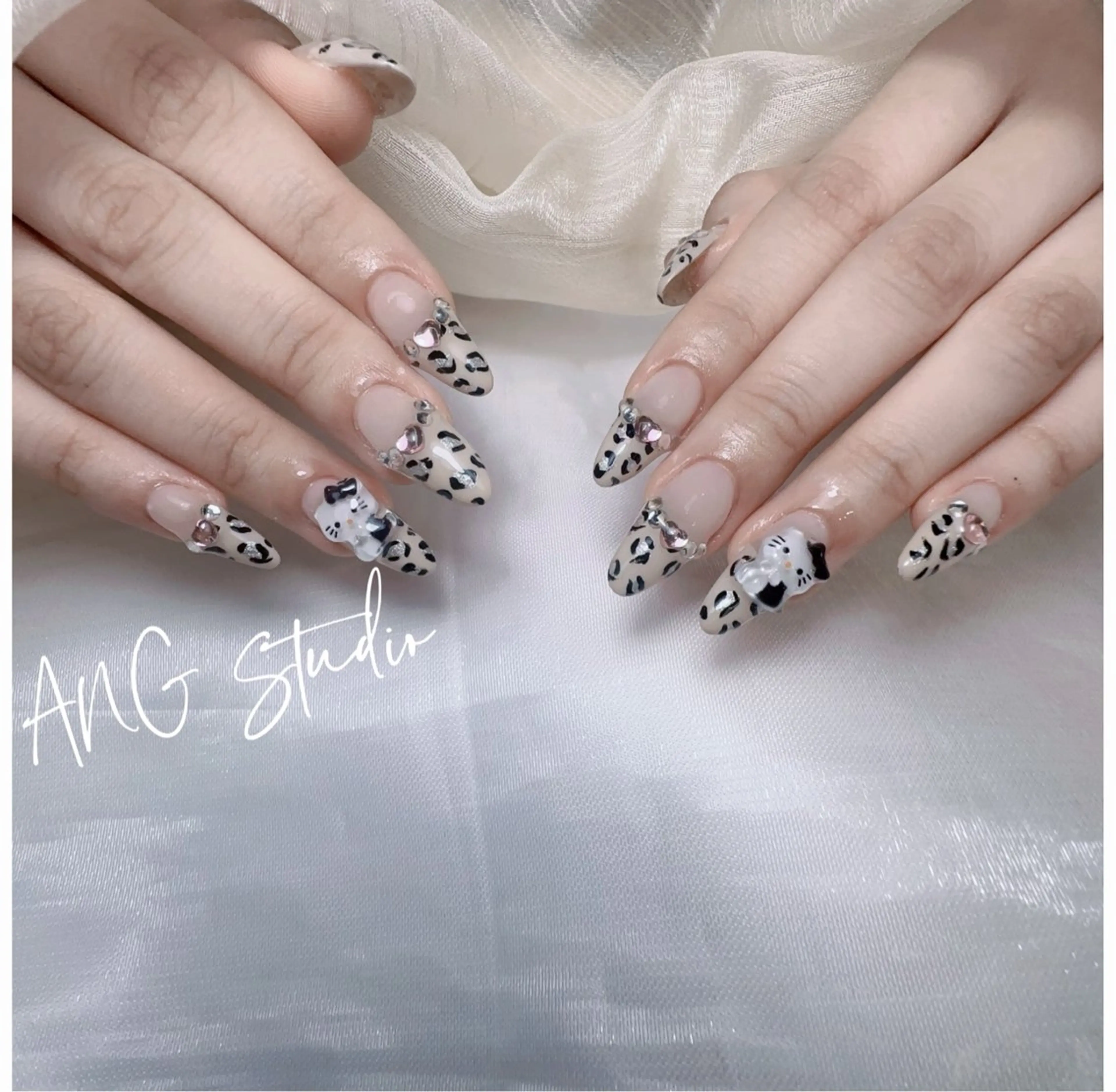 ネイル ハンドネイル ハンドケア ANG Studioのネイルデザイン