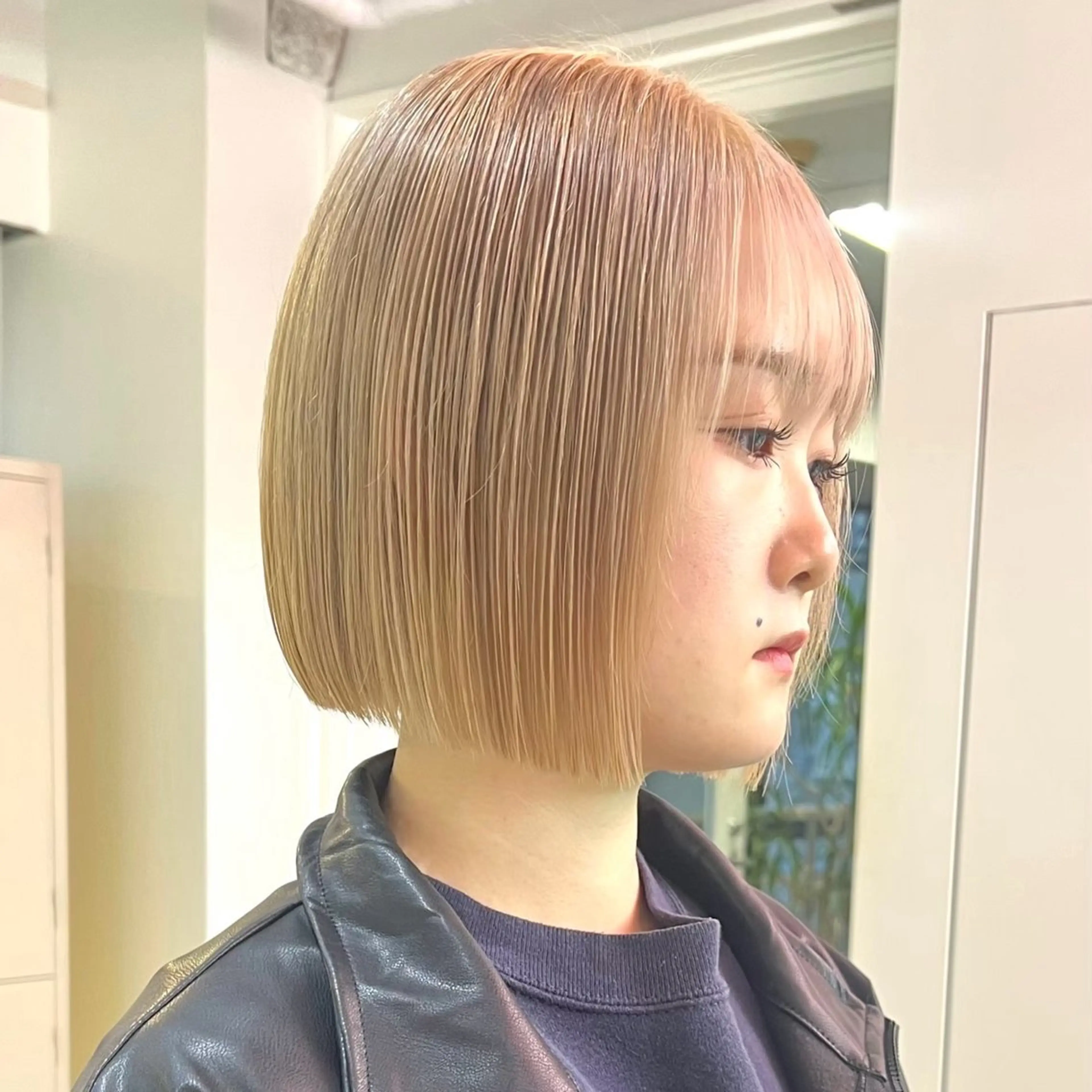 ショート ヘアカラー トリートメント 🧚🏻透明感カラー 🫧フウワのヘアスタイル