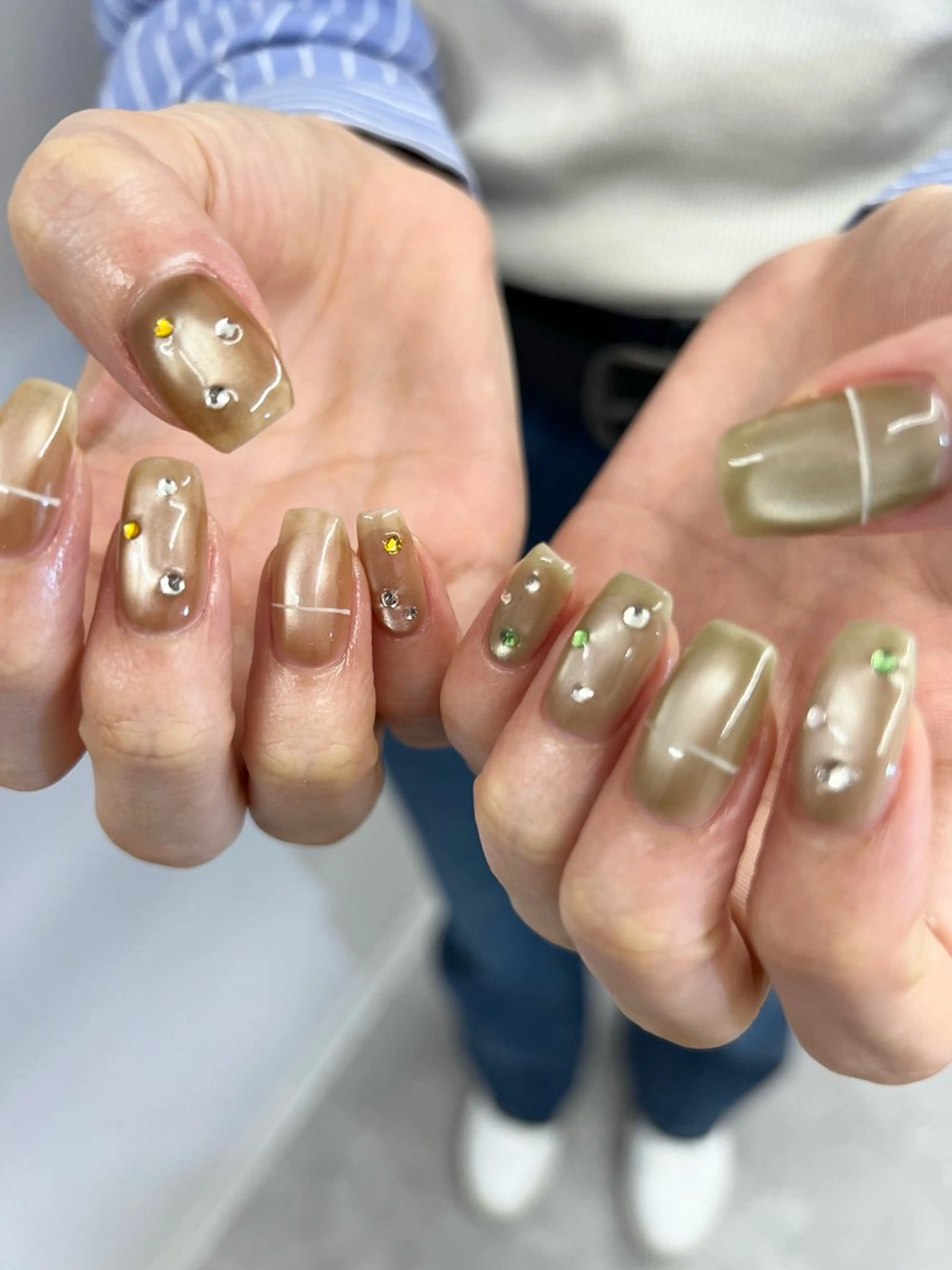 ネイル ジェルネイル マグネットネイル ニュアンスネイル パラジェル リボン ハンドネイル ハンドケア Bana_ Nailのネイルデザイン