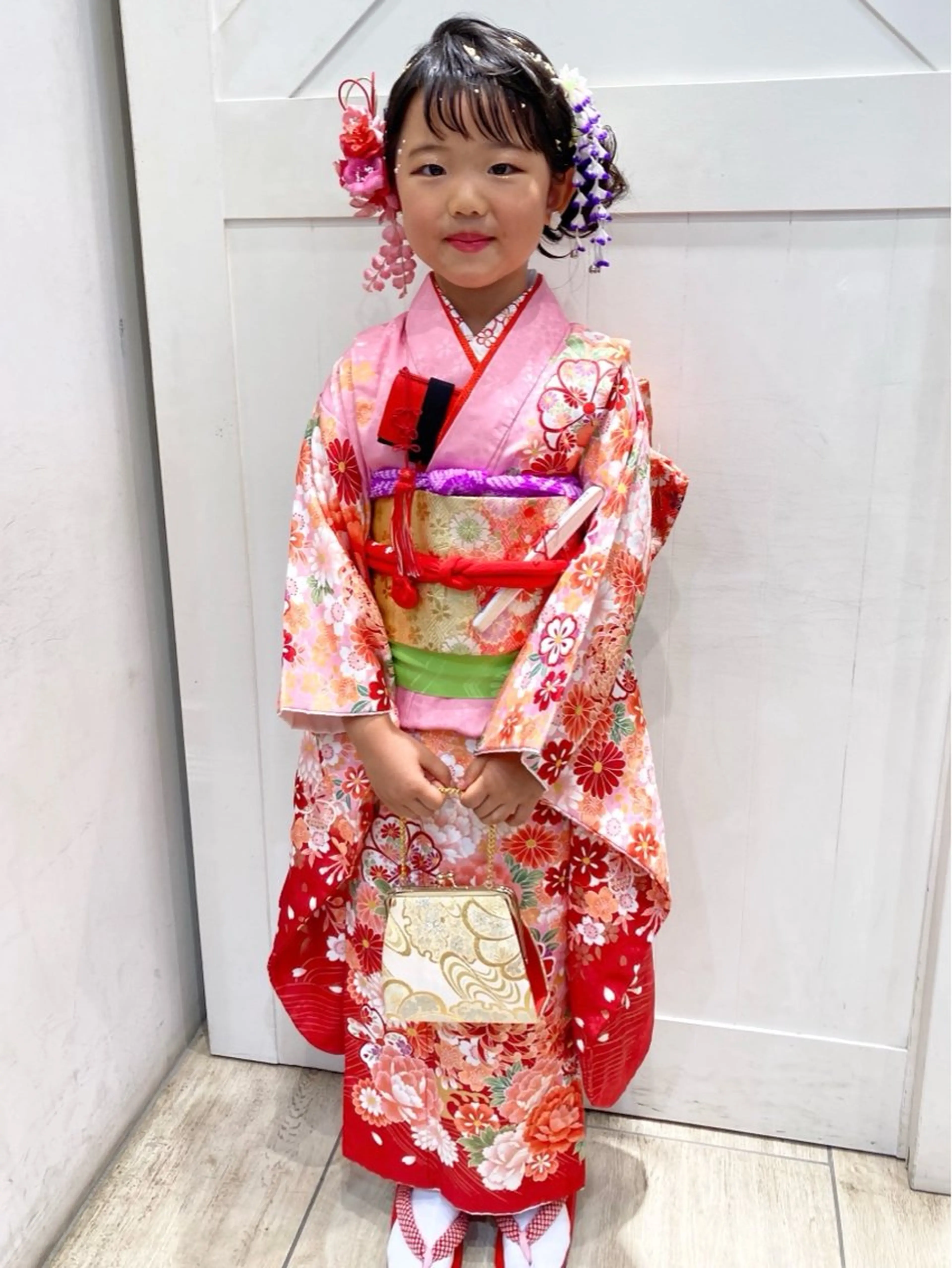 キッズ 着付け あやかショート 白髪ぼかしのヘアスタイル